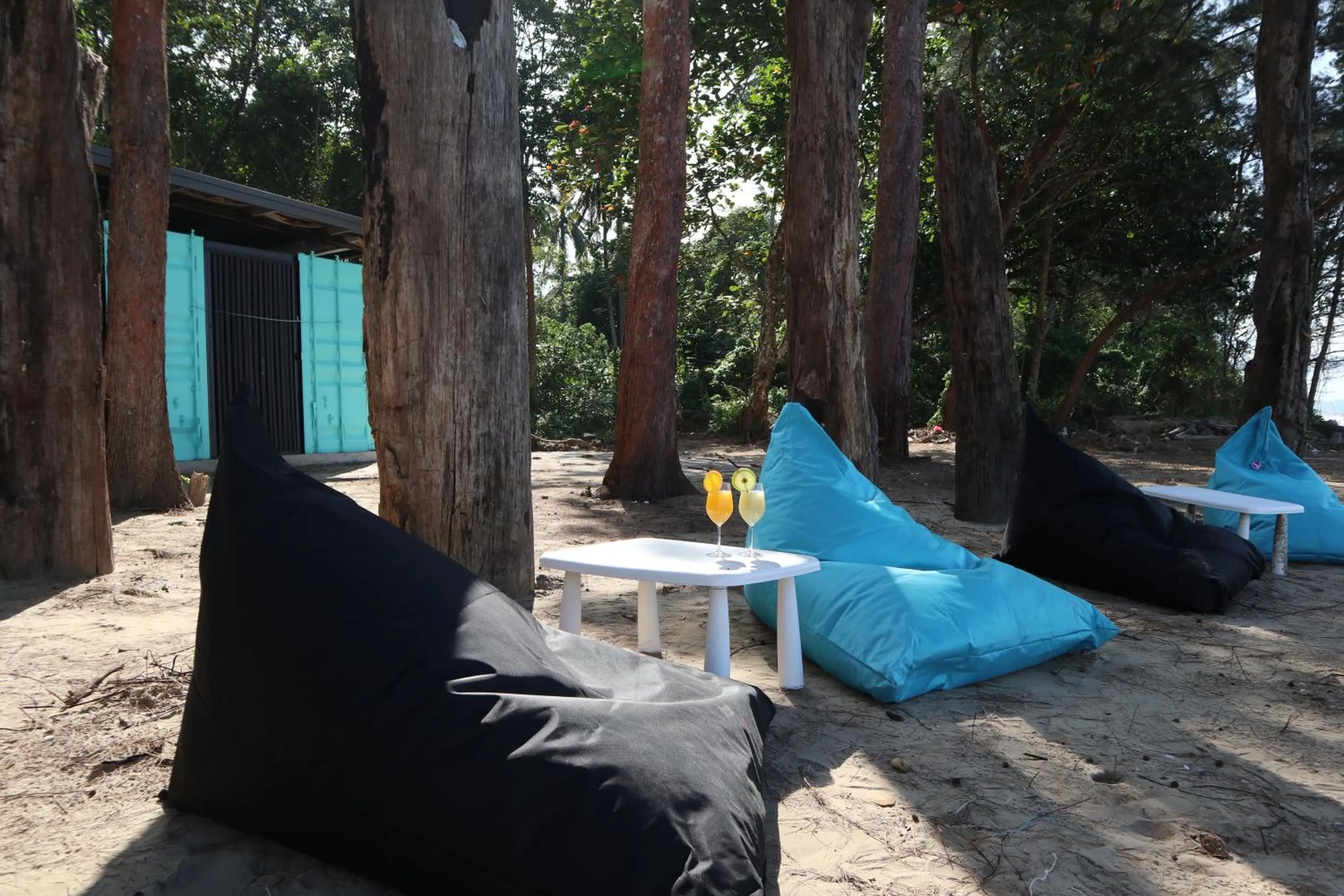 Property building in Roxy Sematan Villa & Townhouse