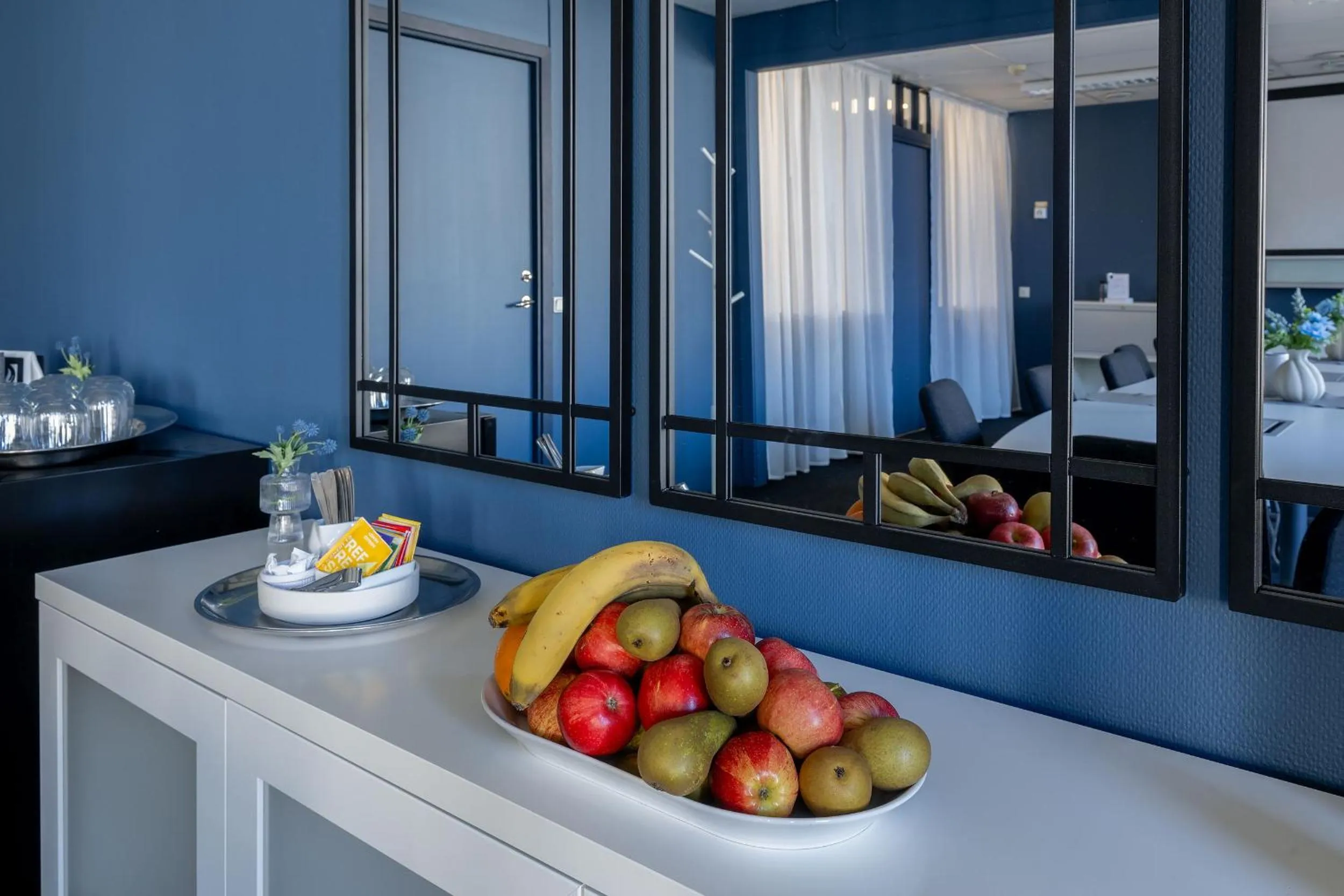 Meeting/conference room in Hotel Statt Söderhamn by First Hotels