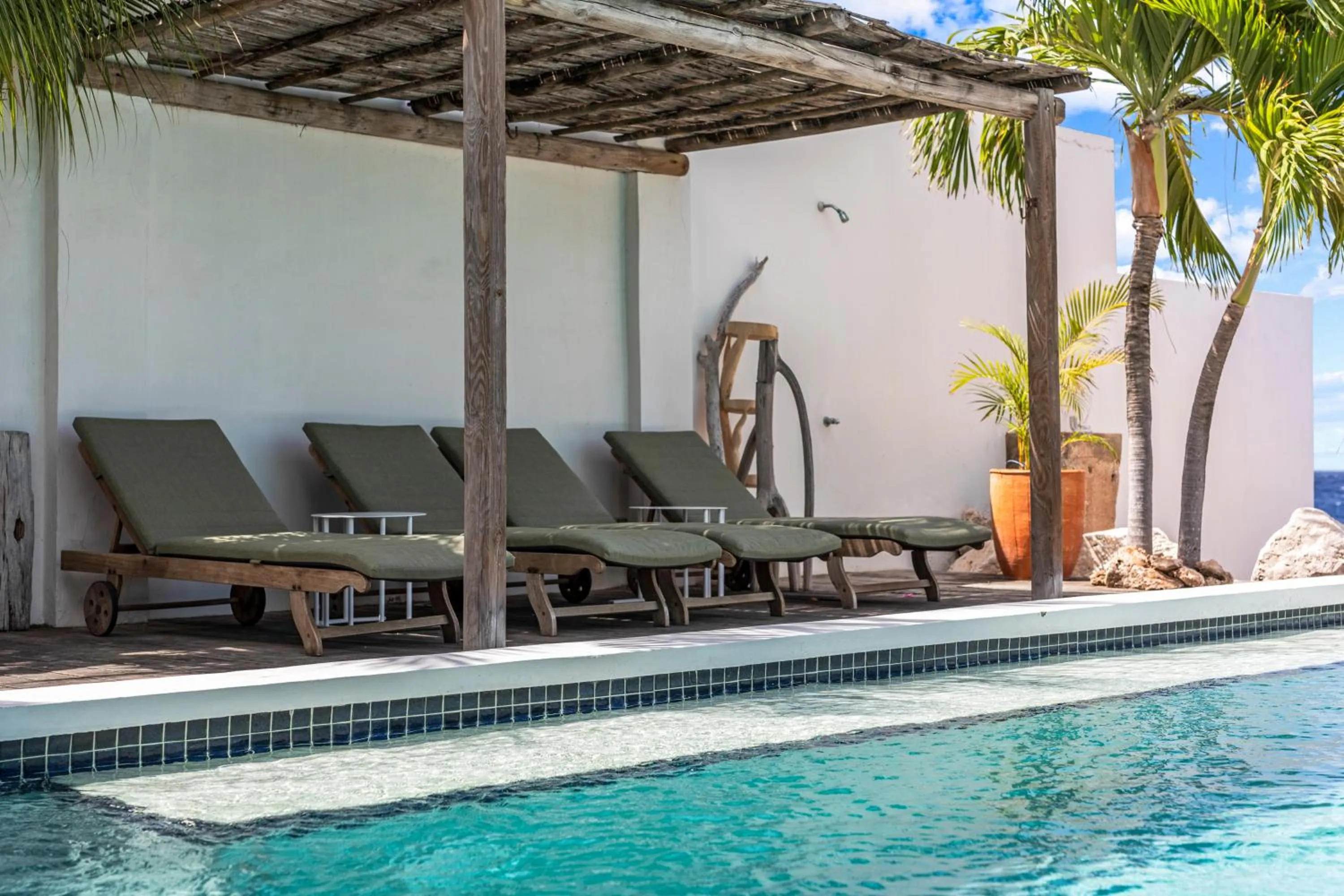 Day in PM78 Boutique Apartments