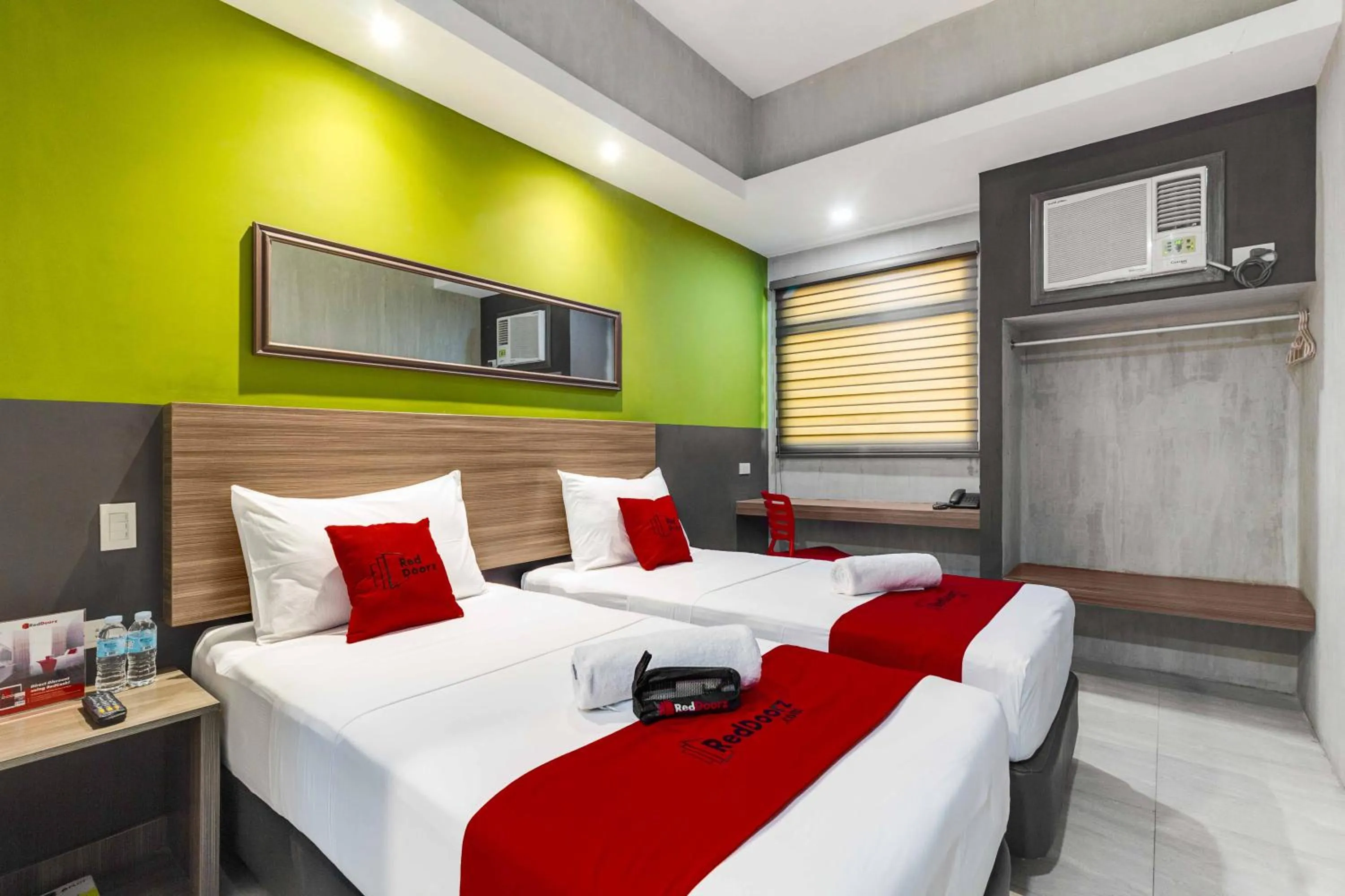 Bed in RedDoorz Plus @ Jones Avenue Cebu