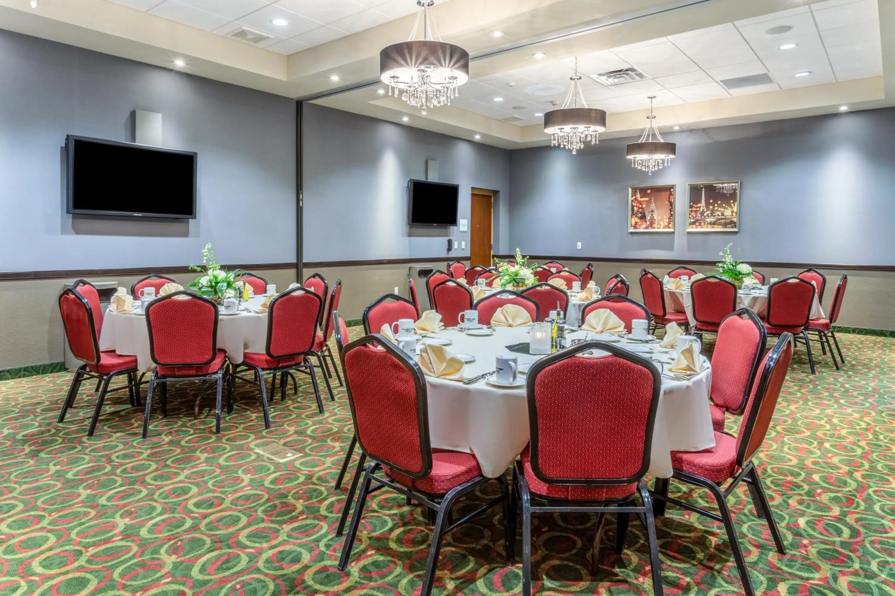 Banquet/Function facilities in Holiday Inn Eau Claire South I-94 by IHG