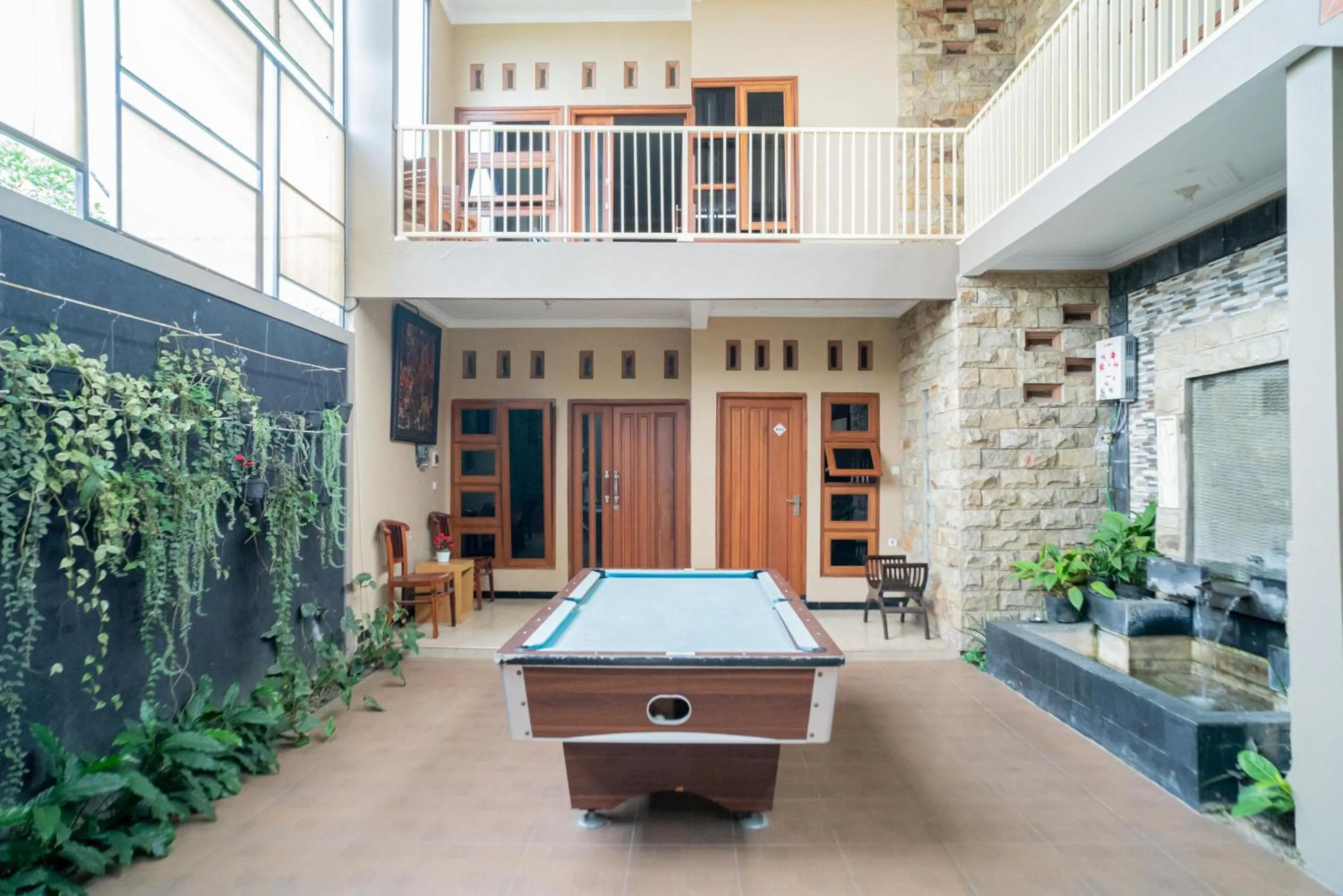 Property building in RedDoorz At Villa Akbar 3