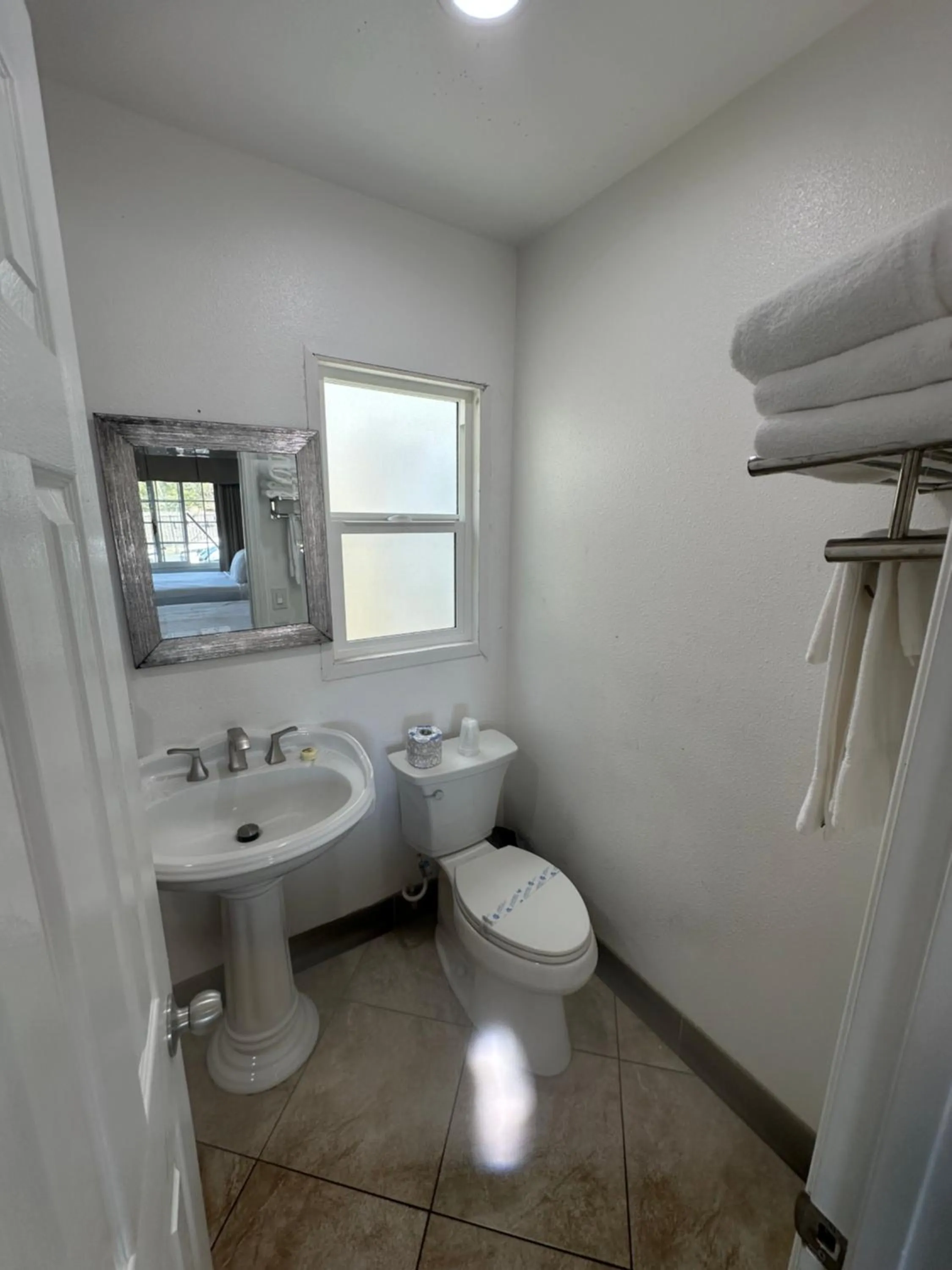 Town and Country Inn