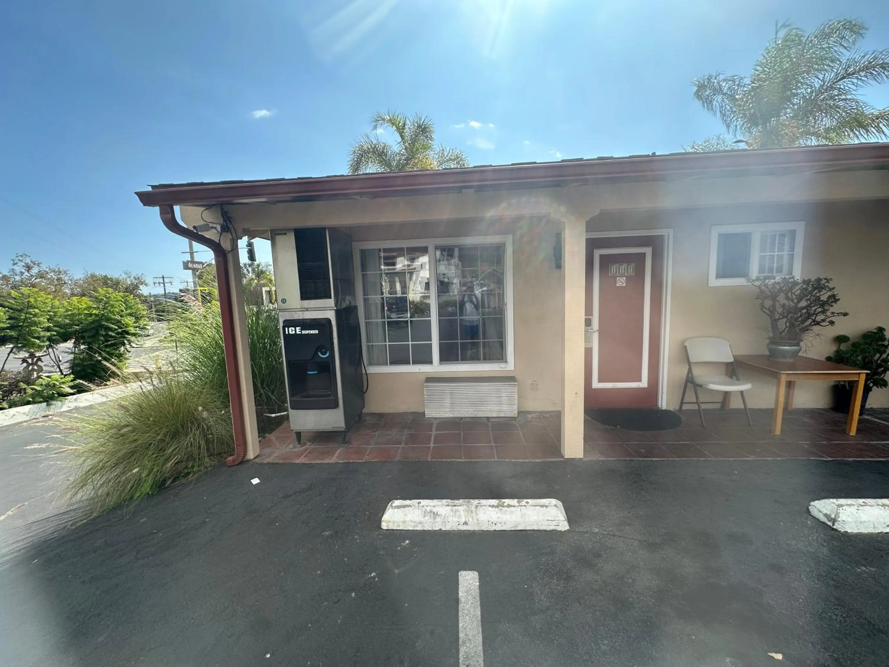 Town and Country Inn