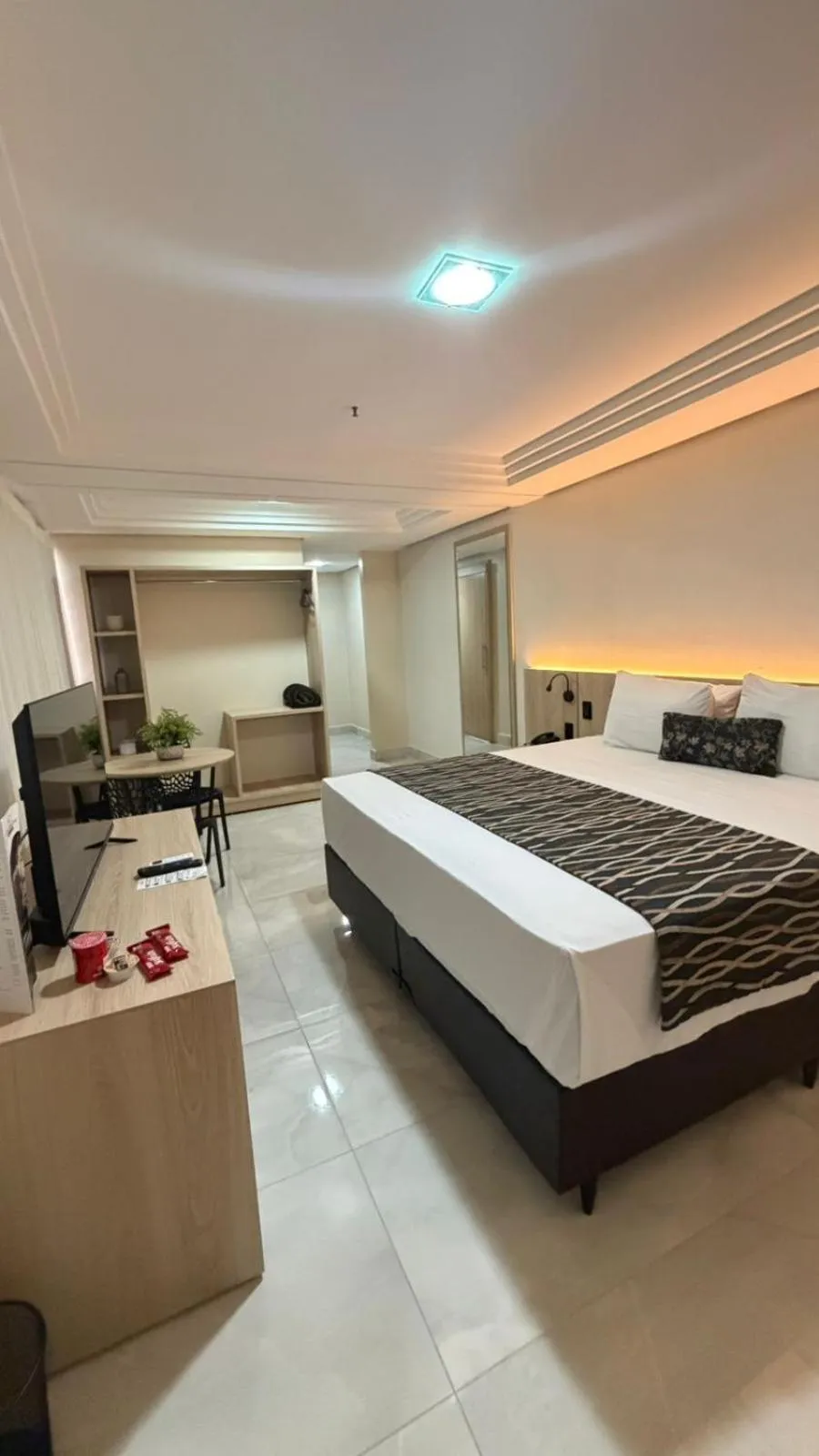 Bed in Crystal Plaza Hotel