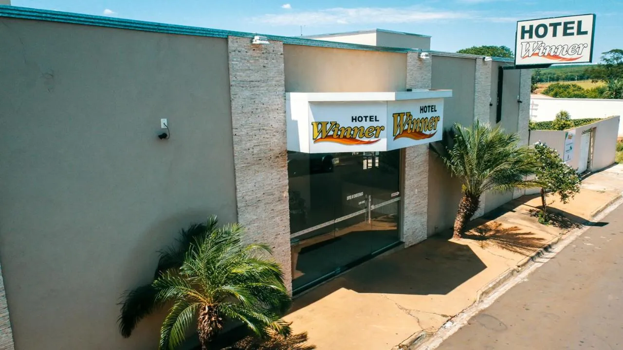 Facade/entrance in Hotel Winner