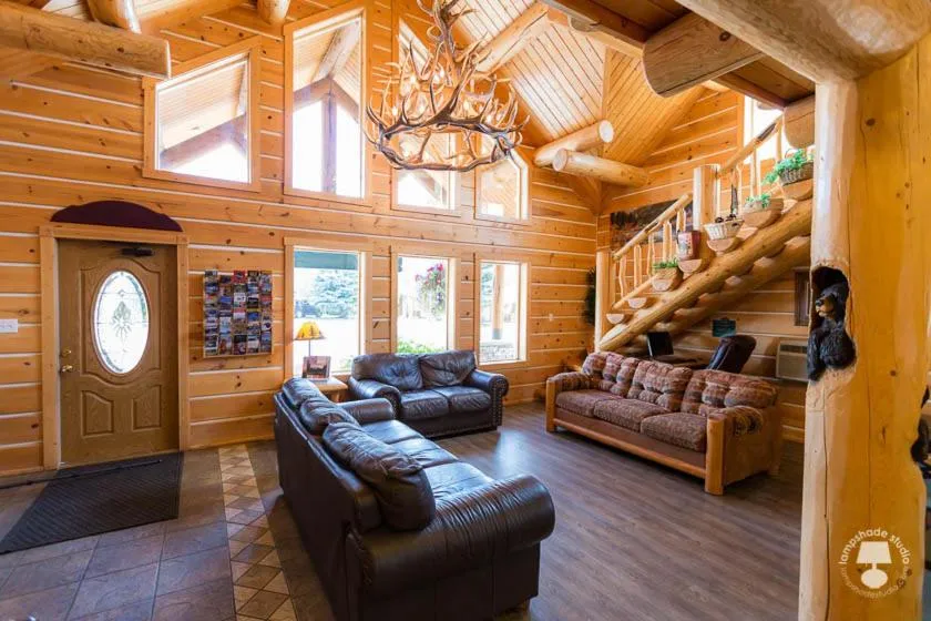 Area and facilities in Cabin Creek Inn