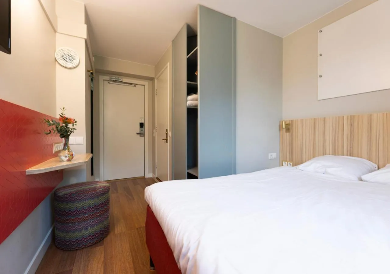 Photo of the whole room, Bed in Good Morning Västerås