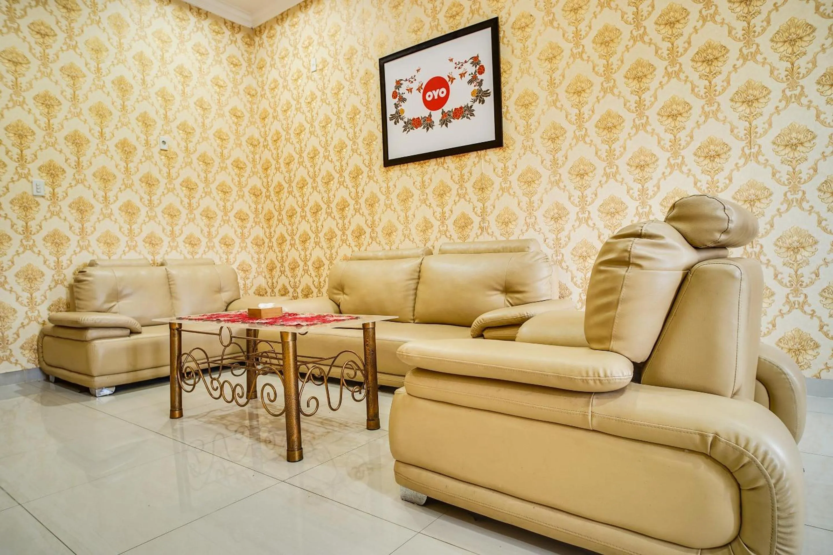 Bedroom in Capital O 540 Esther Hotel