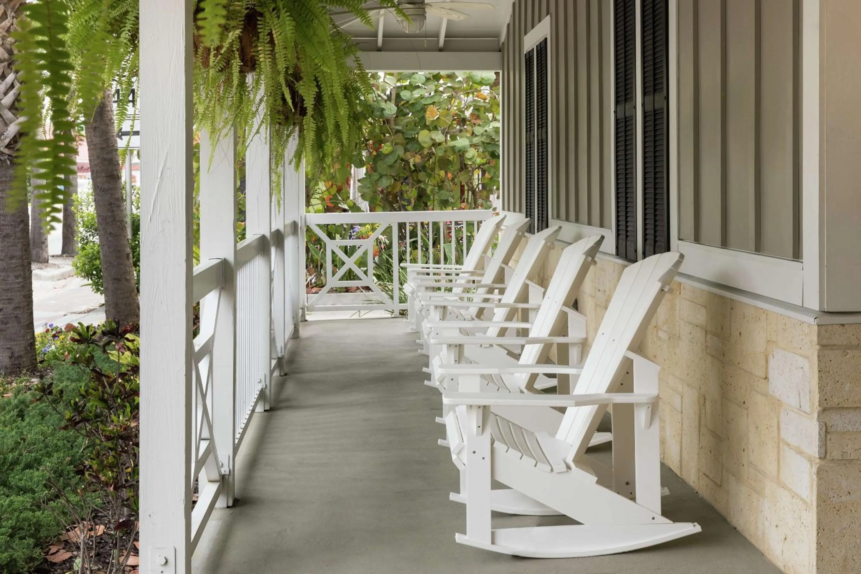 Patio in Hampton Inn New Smyrna Beach
