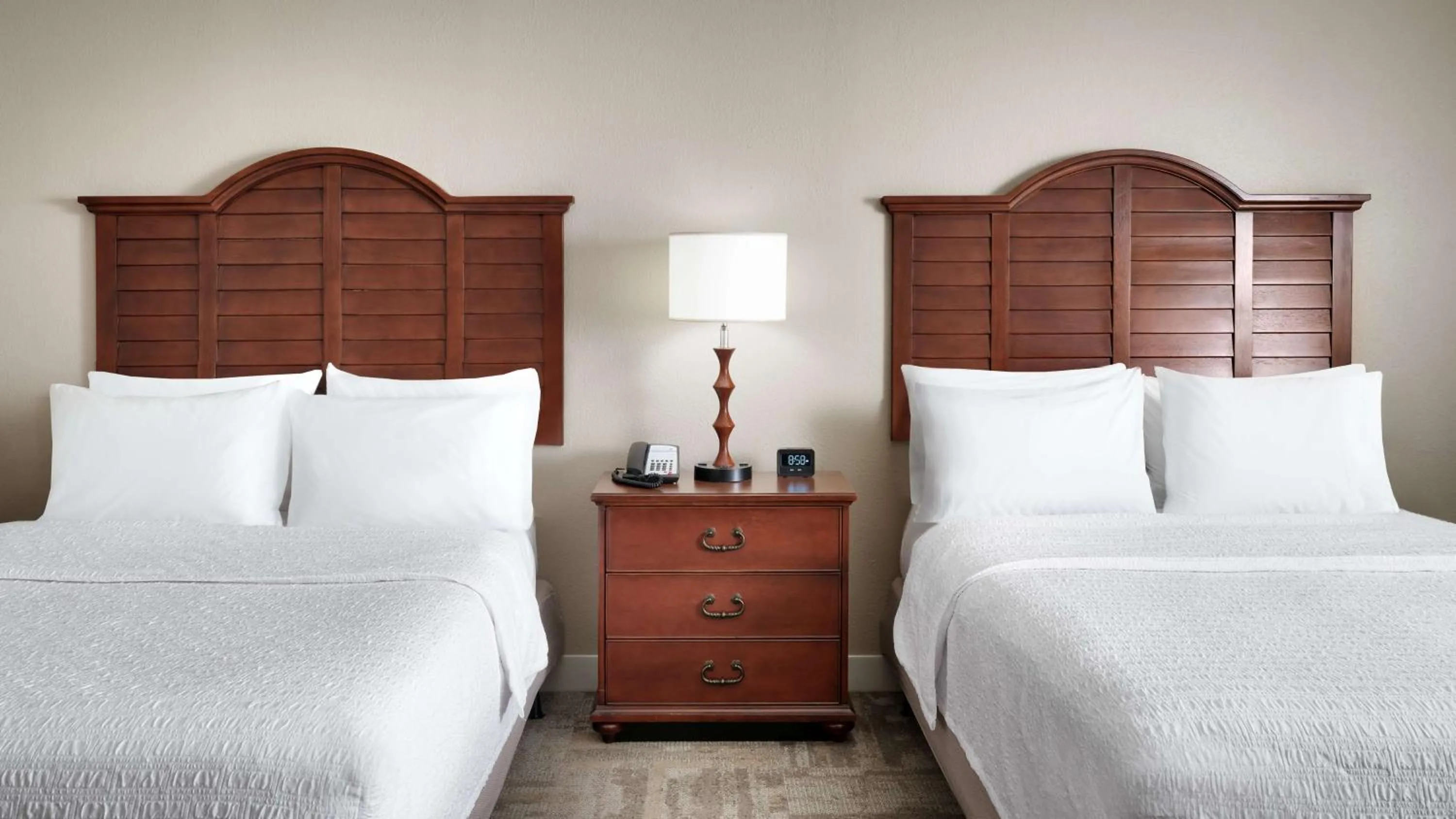 Bed in Hampton Inn New Smyrna Beach