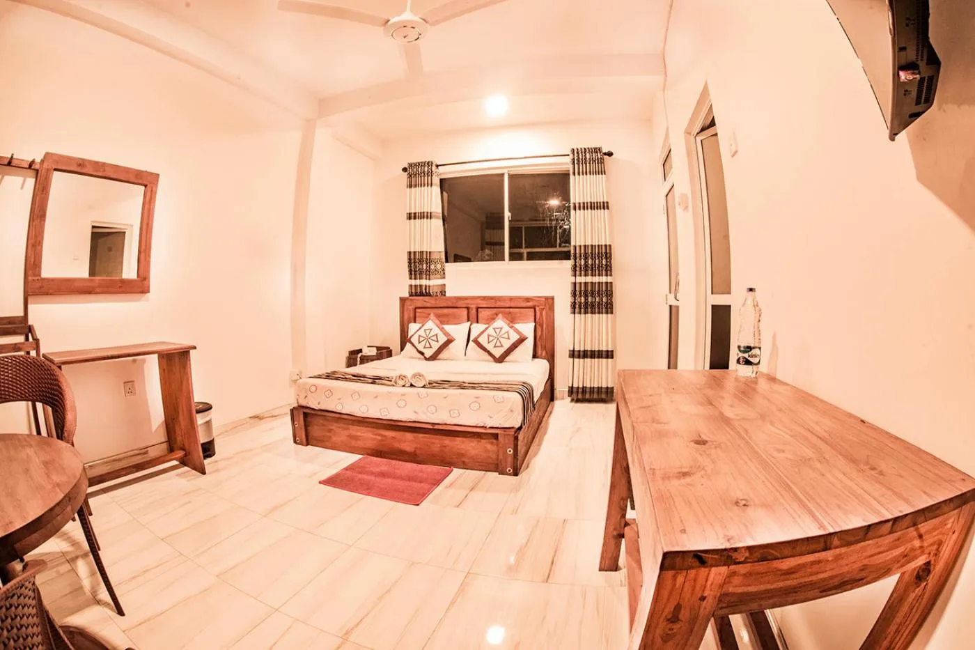 Bedroom, Bed in Top Mountain Resort