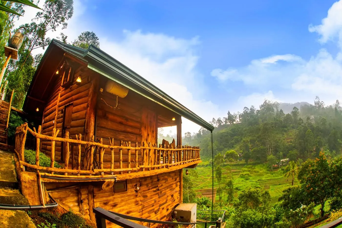 Property building in Top Mountain Resort