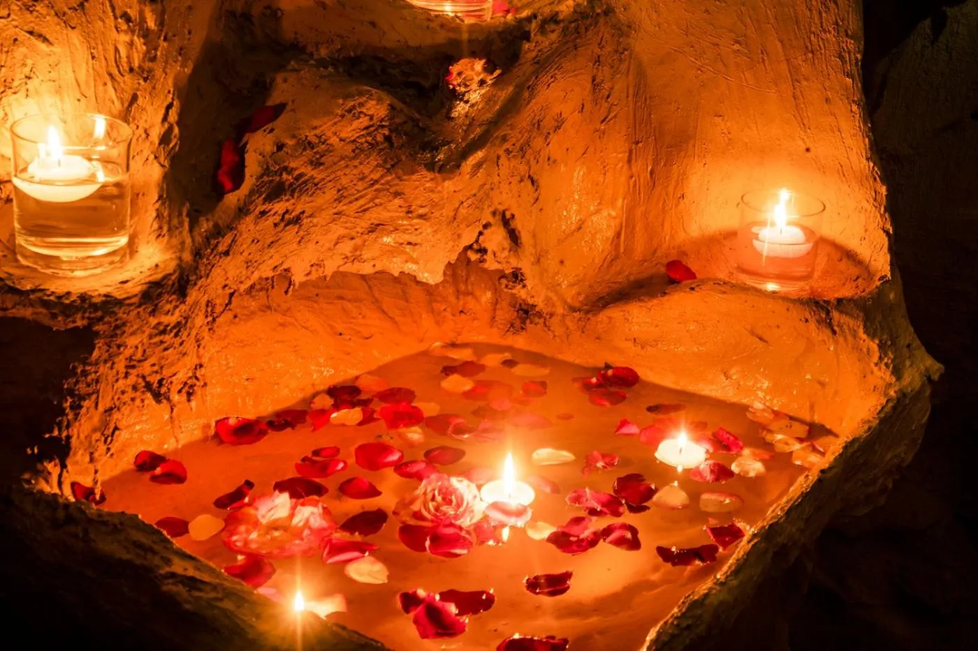 Decorative detail in Top Mountain Resort