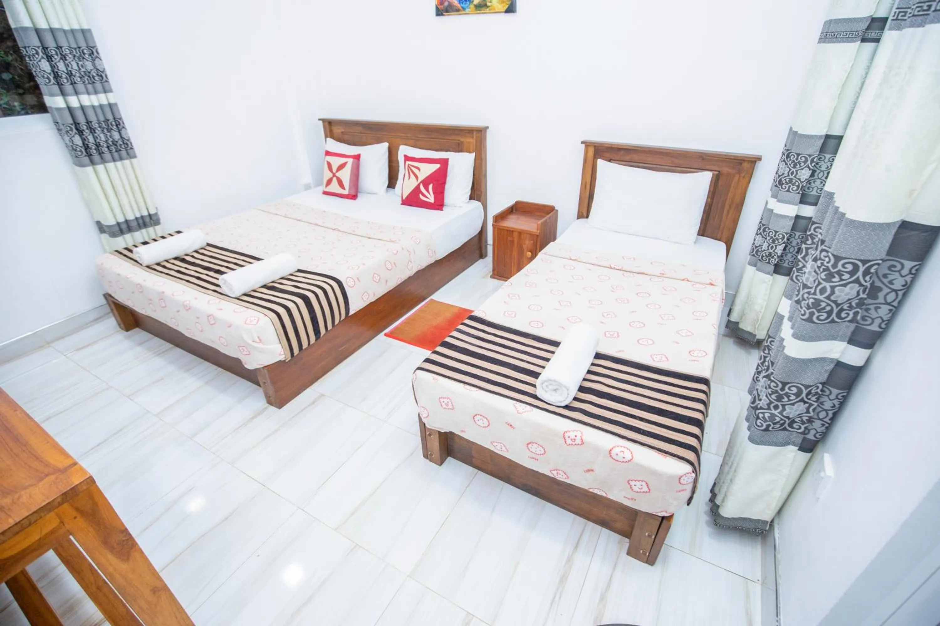 Bedroom, Bed in Top Mountain Resort