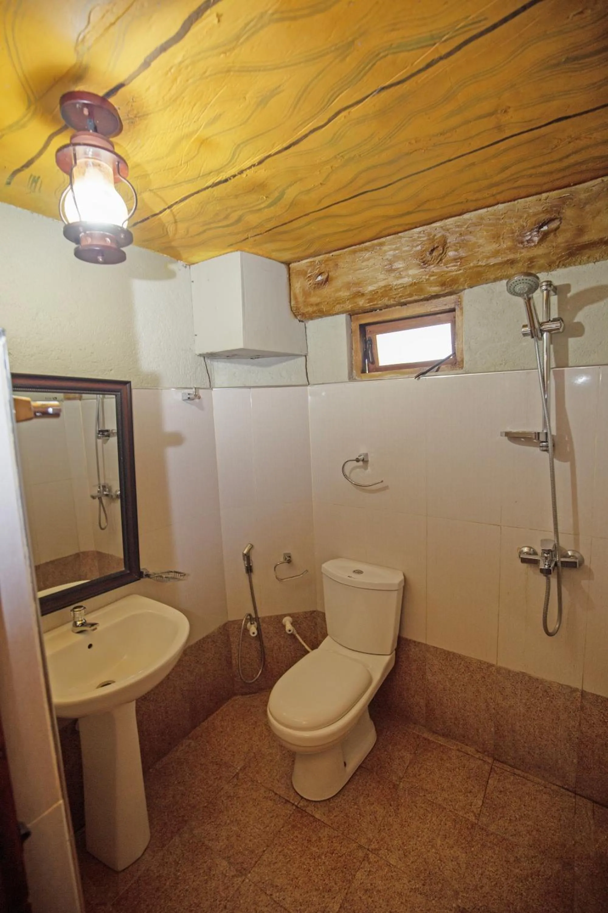 Bathroom in Top Mountain Resort