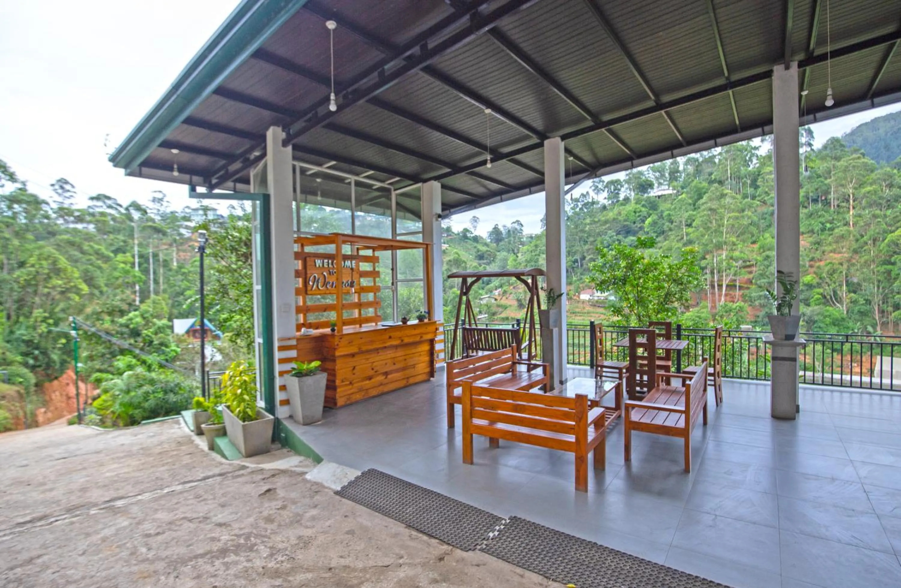 Facade/entrance in Top Mountain Resort