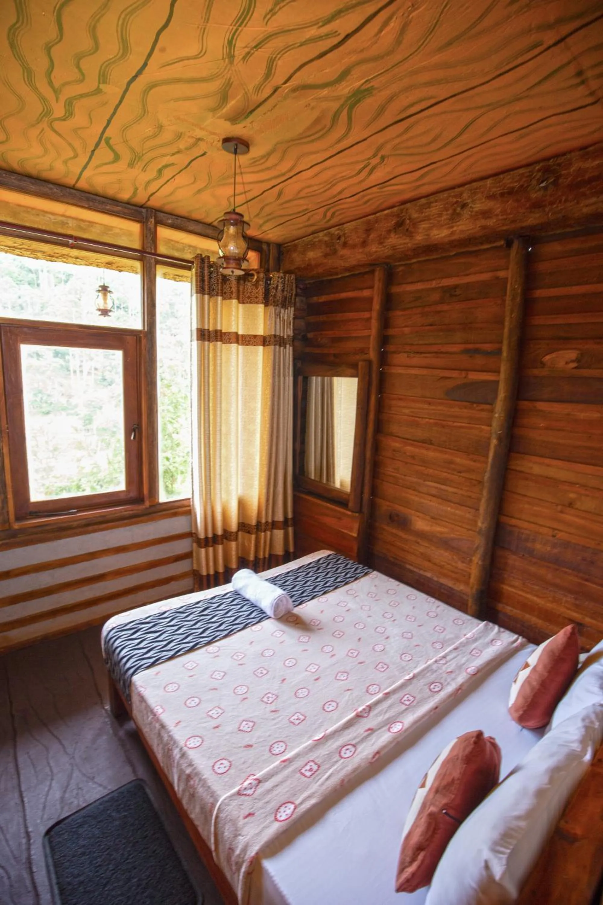 Bedroom, Bed in Top Mountain Resort