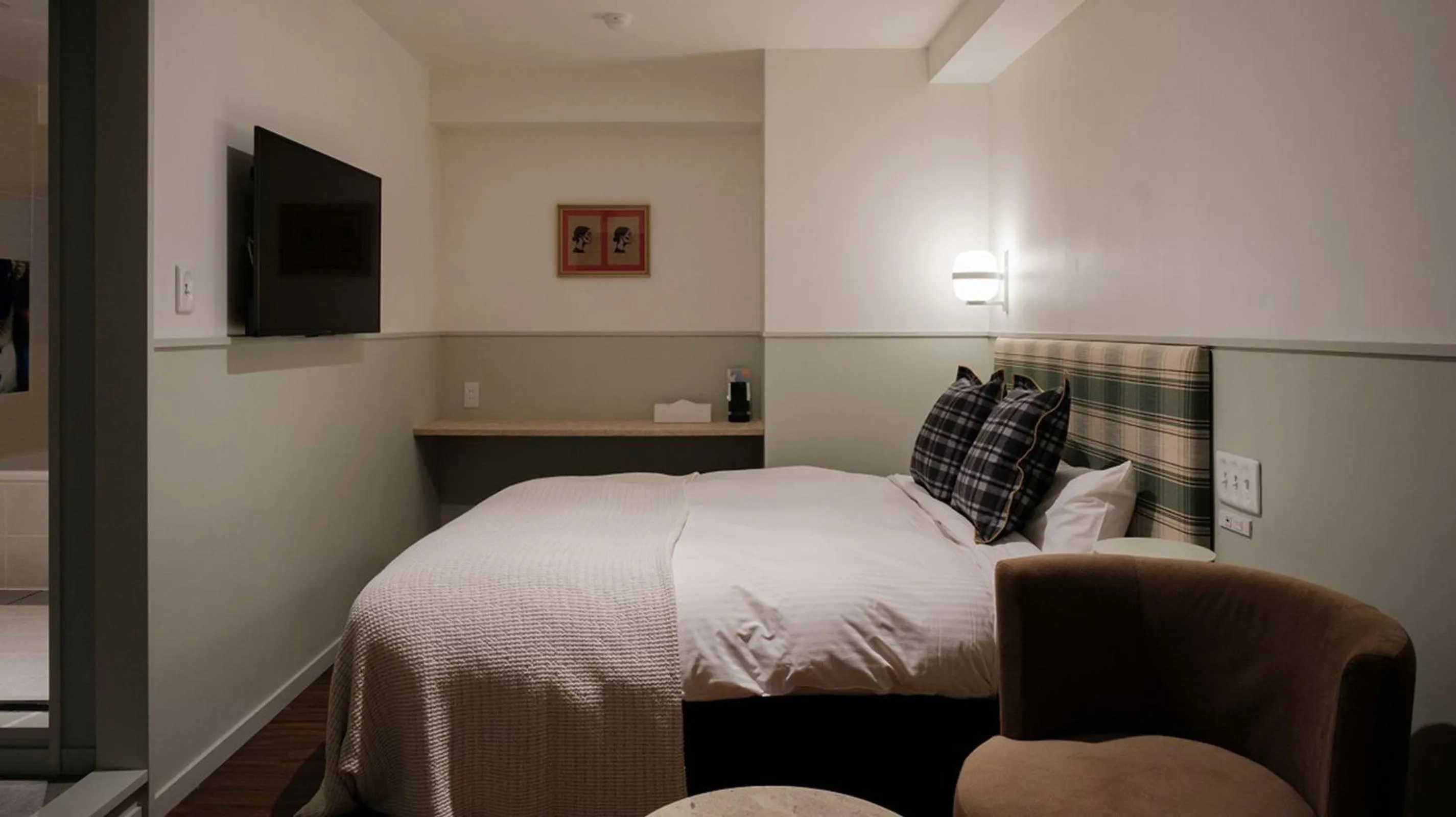 Bed in miss morgan hotel