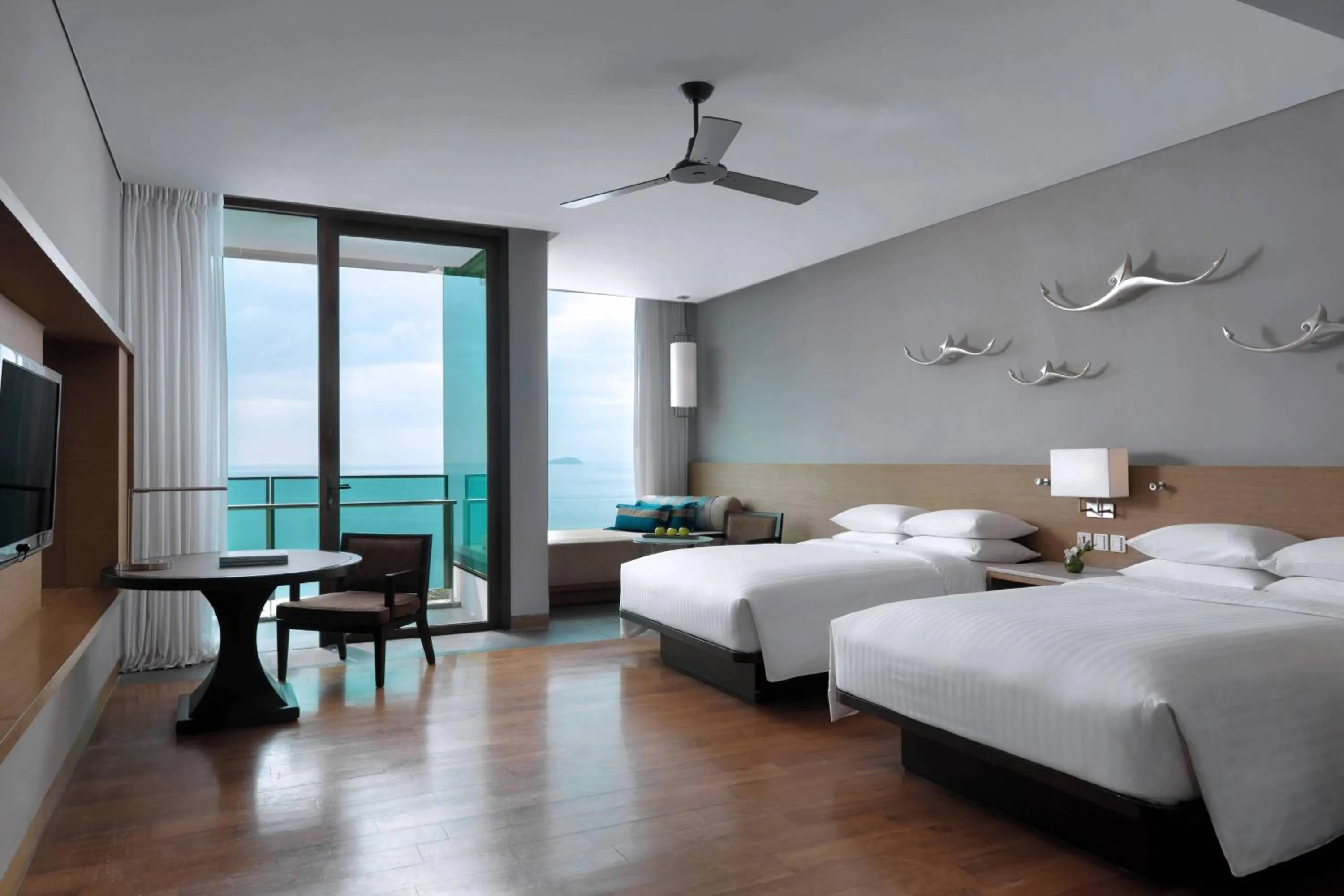 Photo of the whole room, Bed in Rayong Marriott Resort & Spa