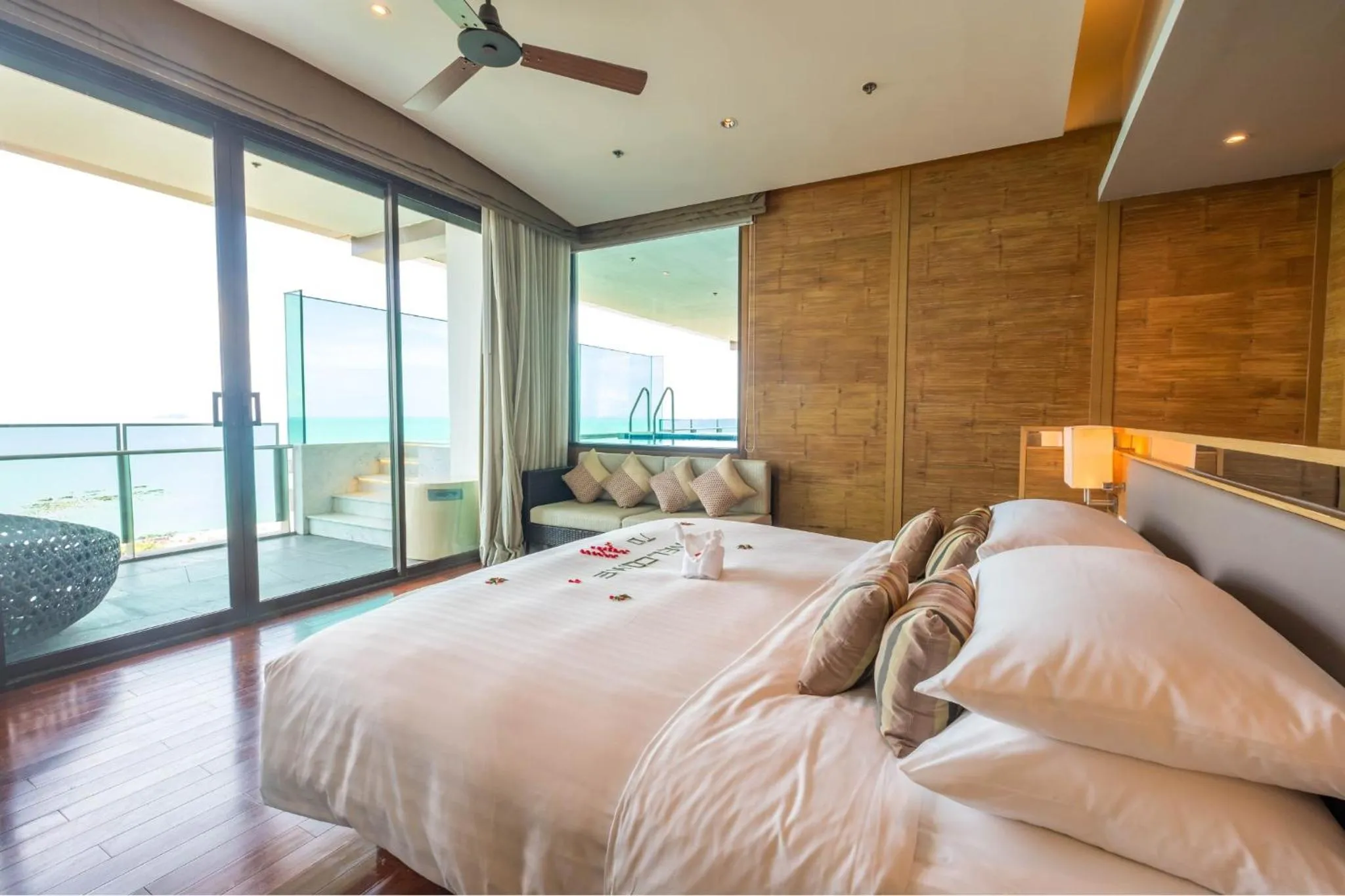 Bedroom, Bed in Rayong Marriott Resort & Spa