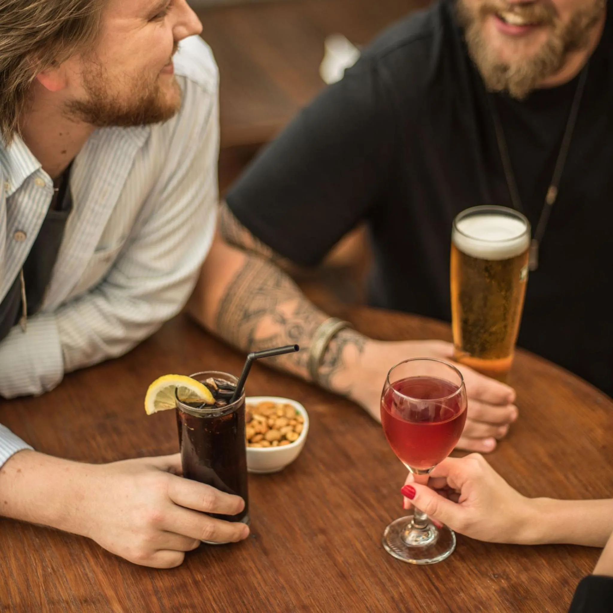 Restaurant/places to eat in Millennium Plaza Downtown Suites