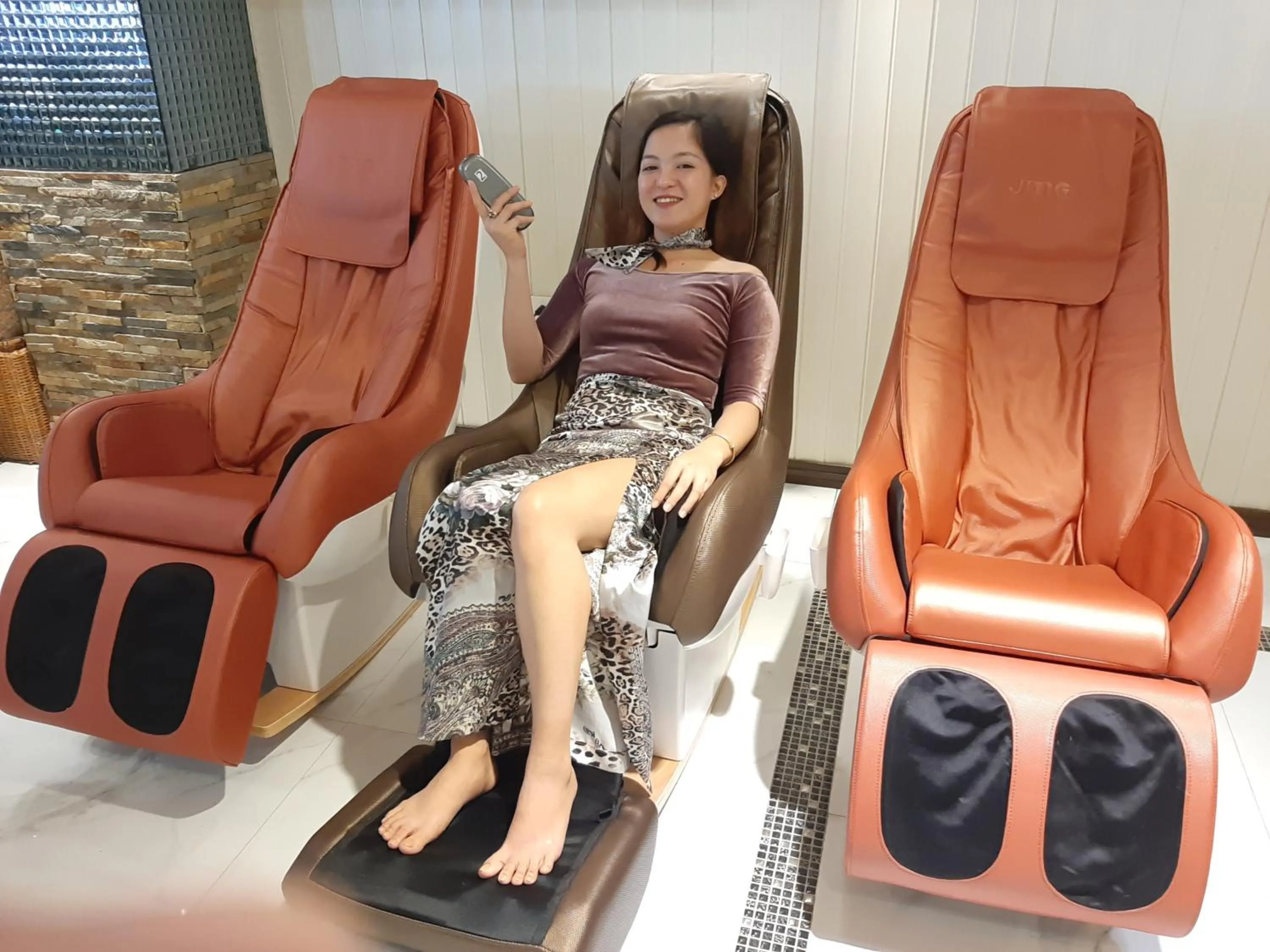 Massage in Diamond Water Edge Resort