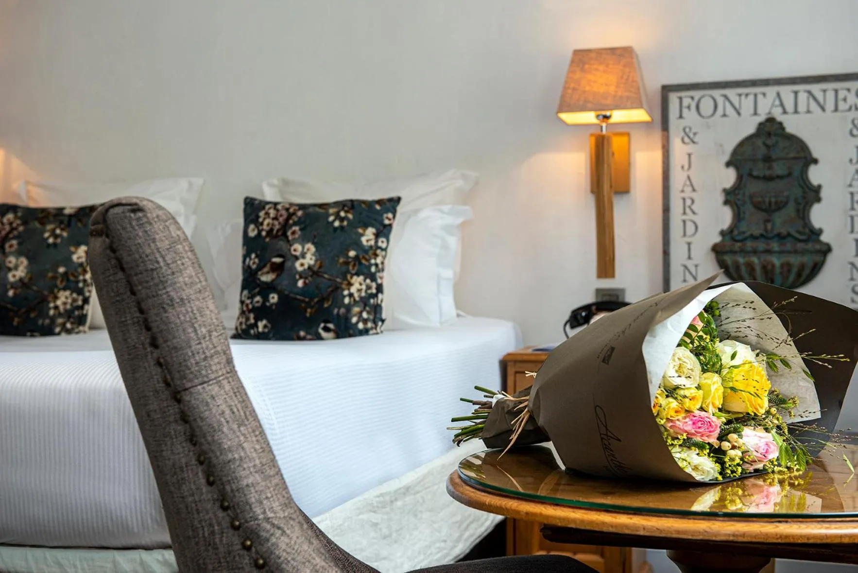 Bedroom, Bed in Les Maisons de Léa & Spa - Radisson Individuals