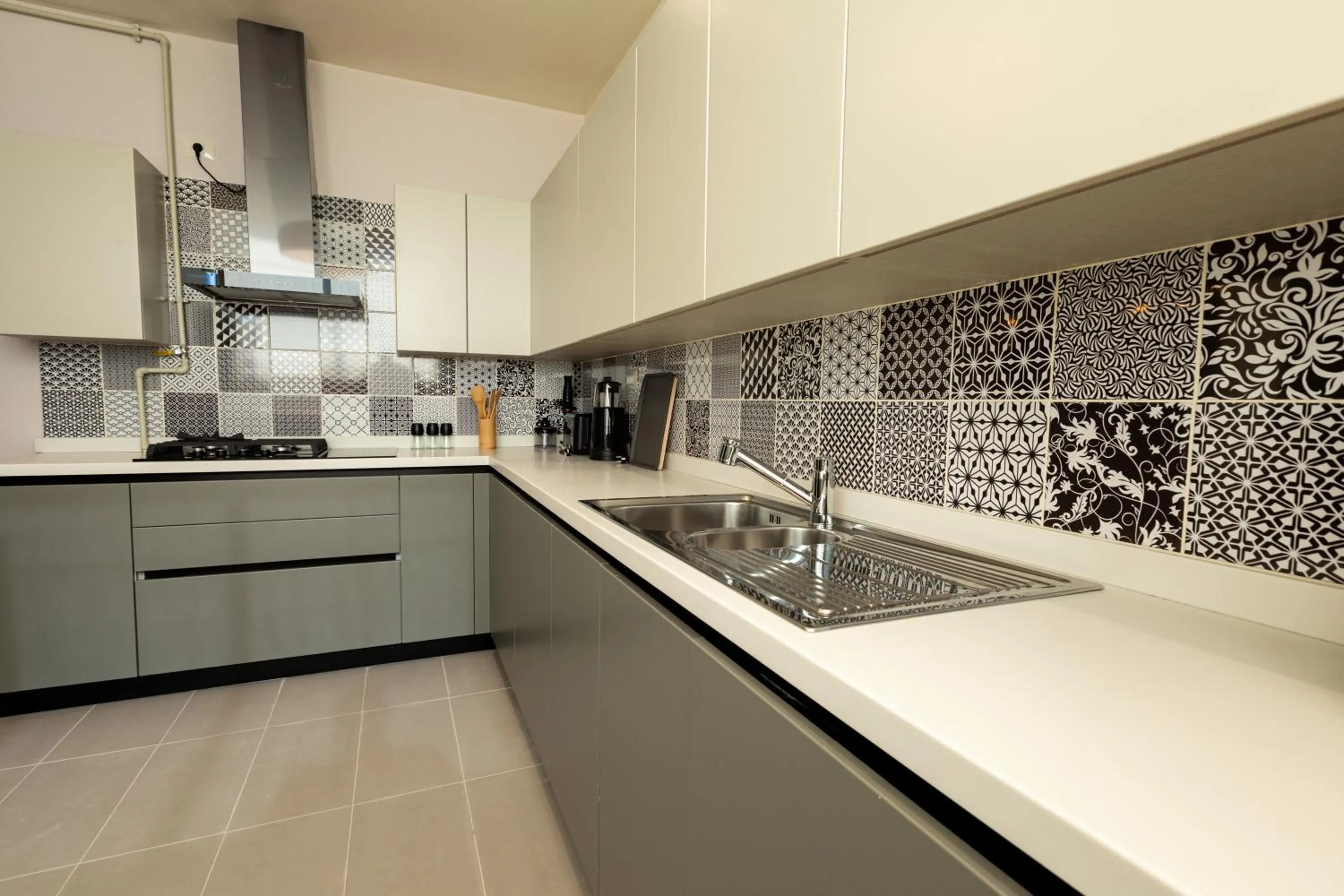 Kitchen or kitchenette in Dreamland Golf Hotel Baku