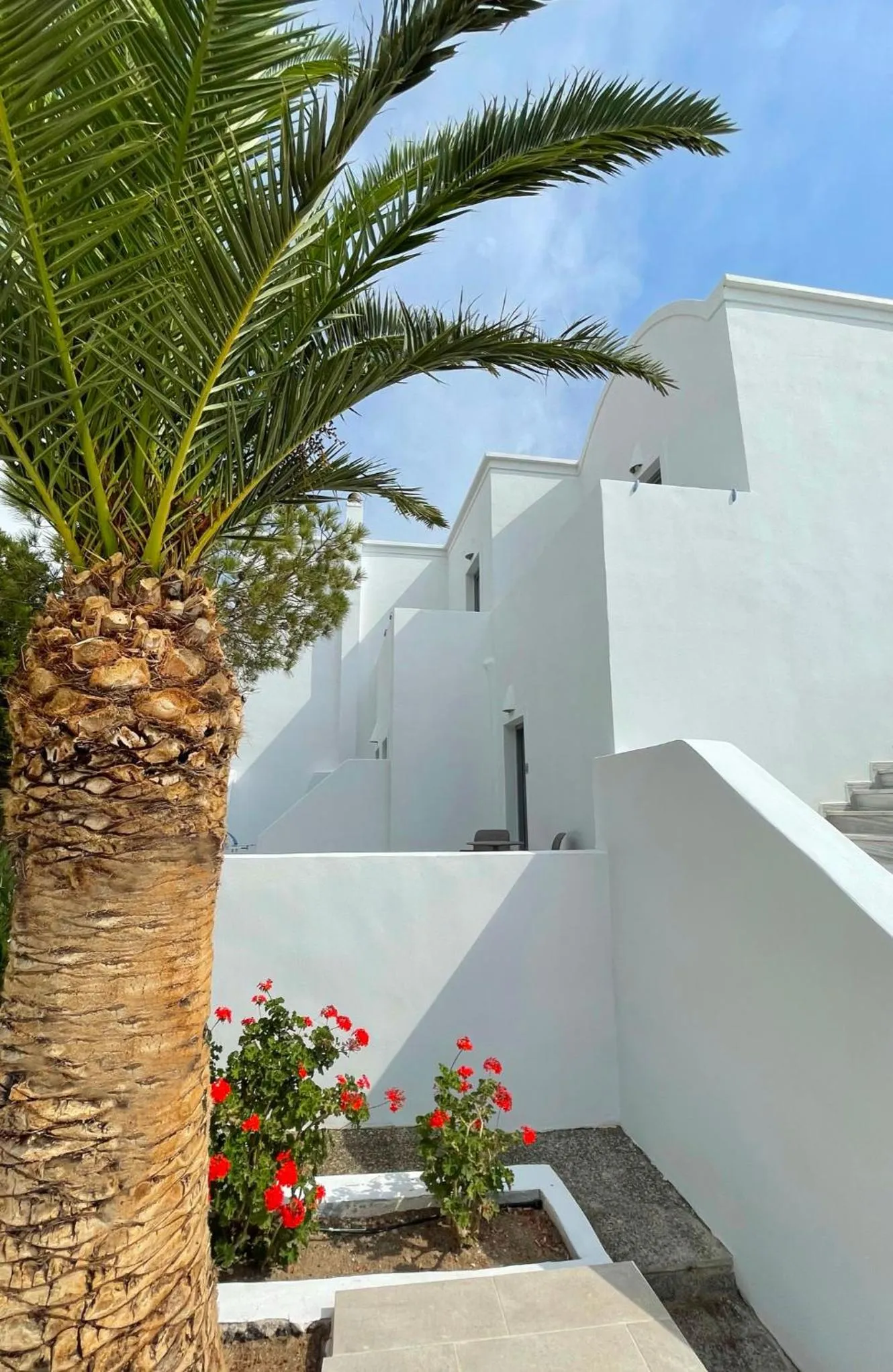 Property building in DL Santorini