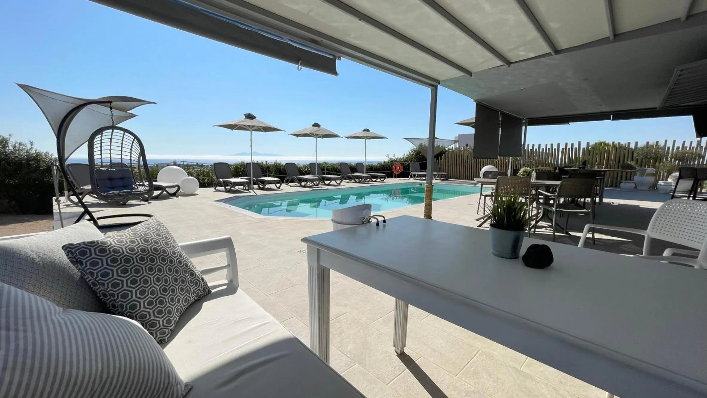 Patio in DL Santorini