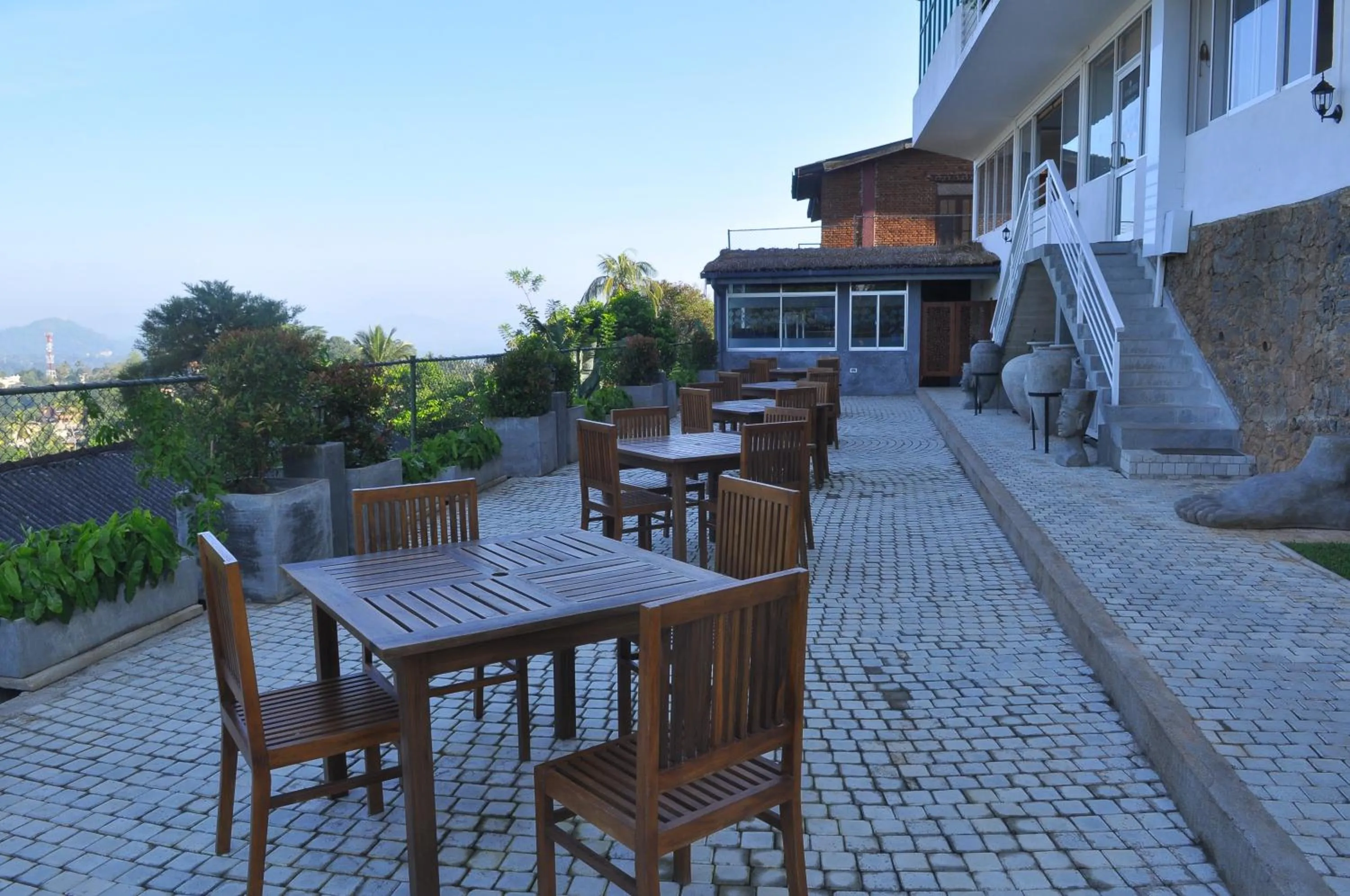 Balcony/Terrace in Amaara Sky Hotel Kandy
