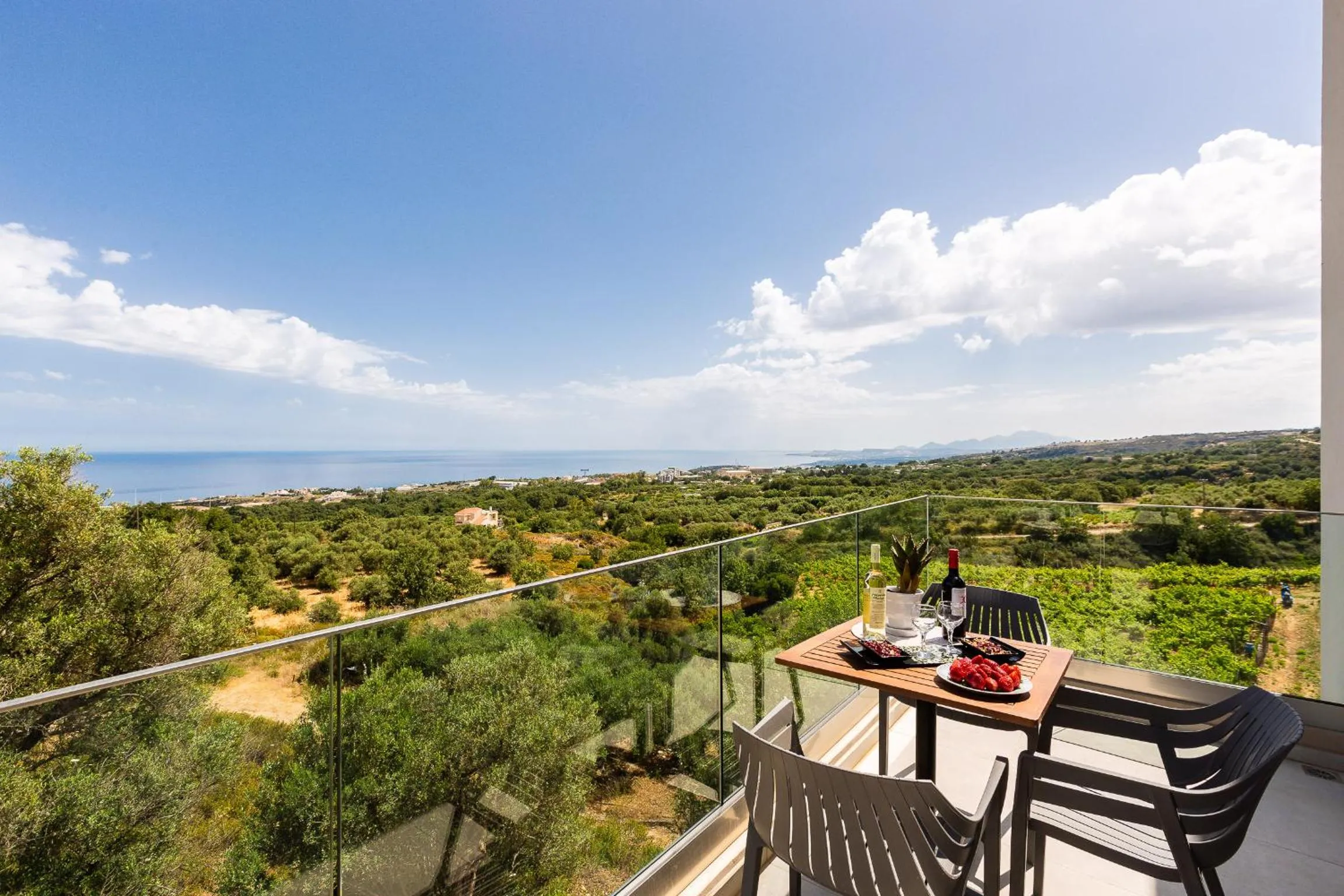 Balcony/Terrace in Vigla Suites