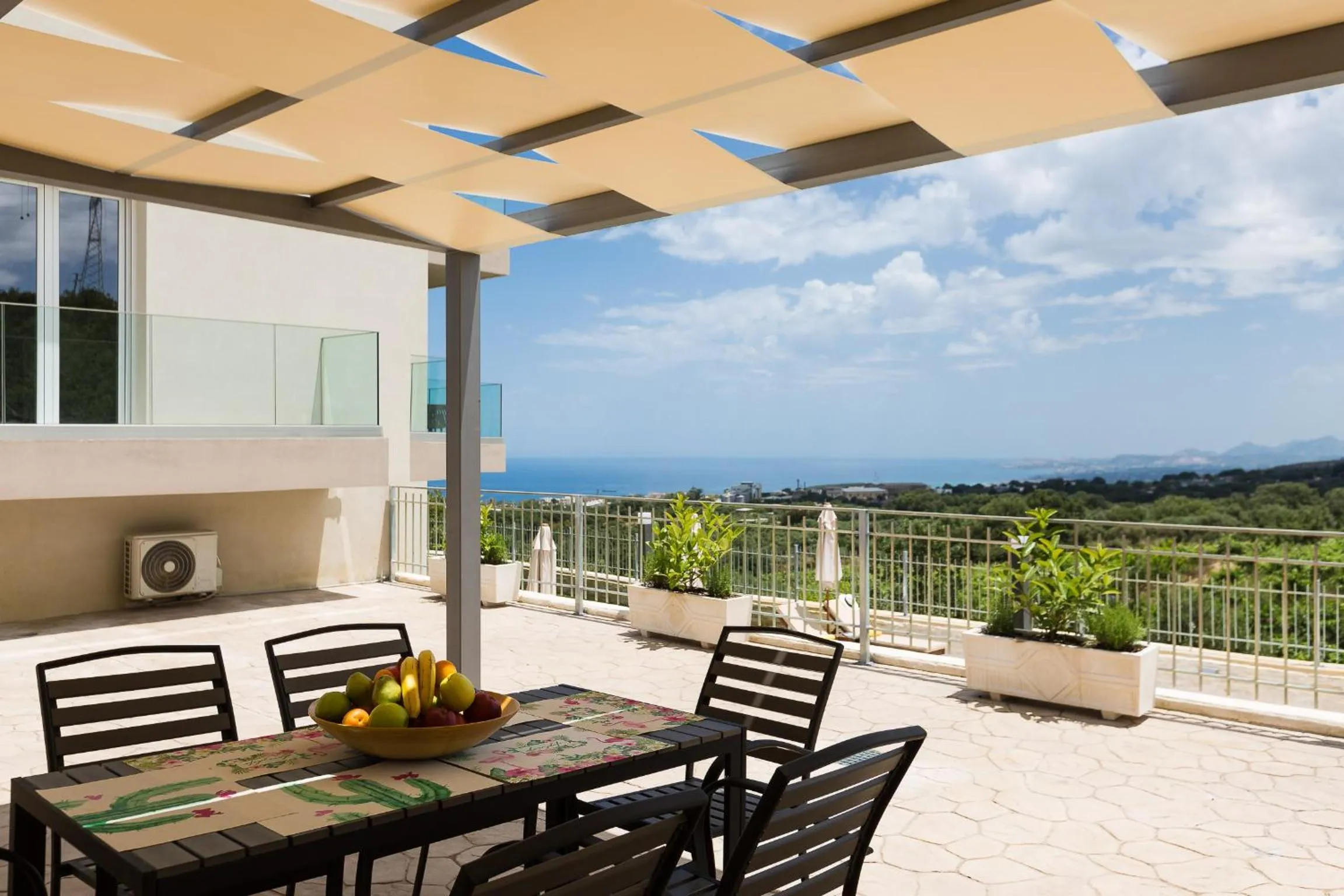 Balcony/Terrace in Vigla Suites