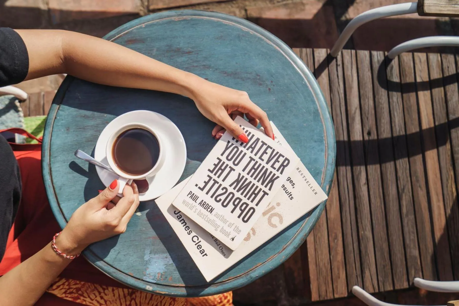 Coffee/tea facilities in Brown Feather Hotel