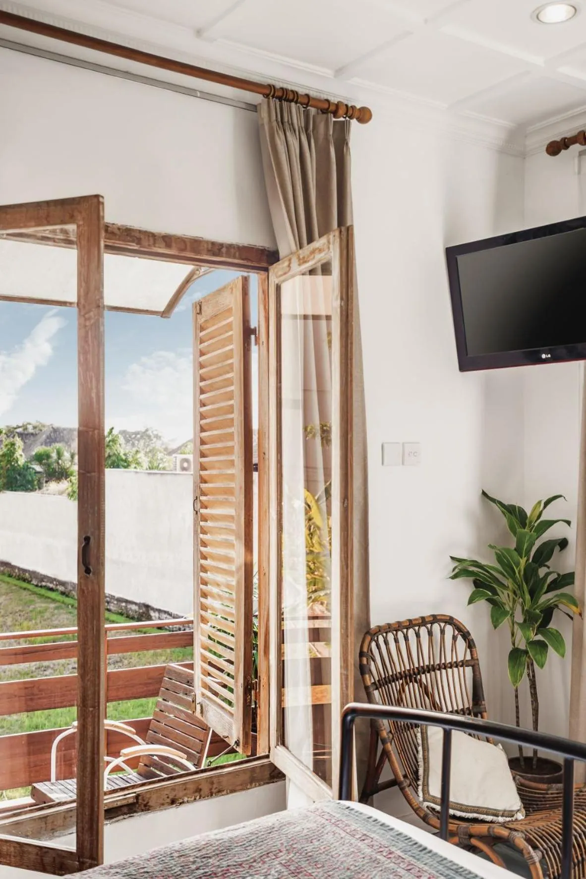 Seating area in Brown Feather Hotel