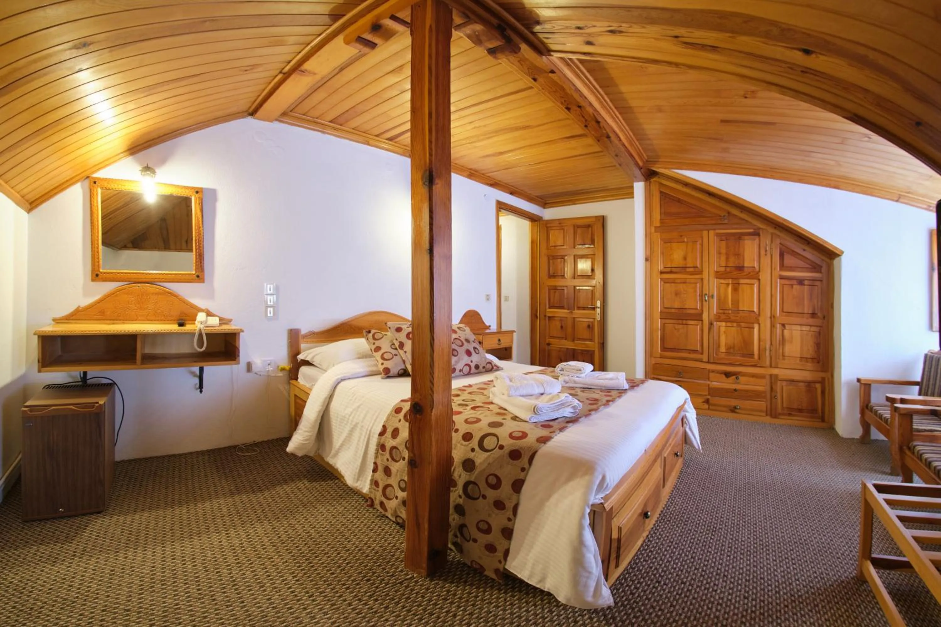 Bed in Hotel Victoria