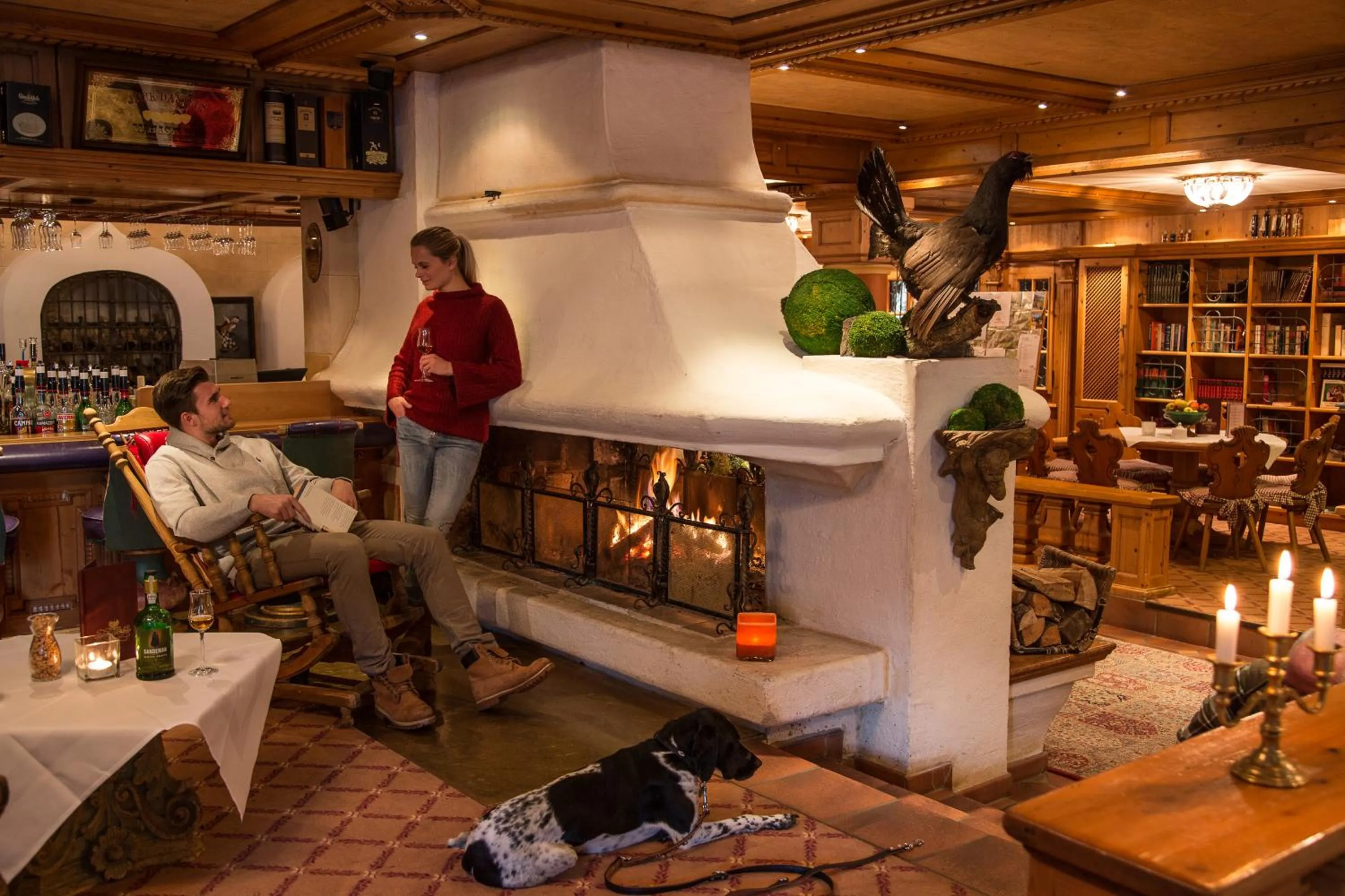 Lounge or bar in Das Traditionshotel Schwarzer Adler