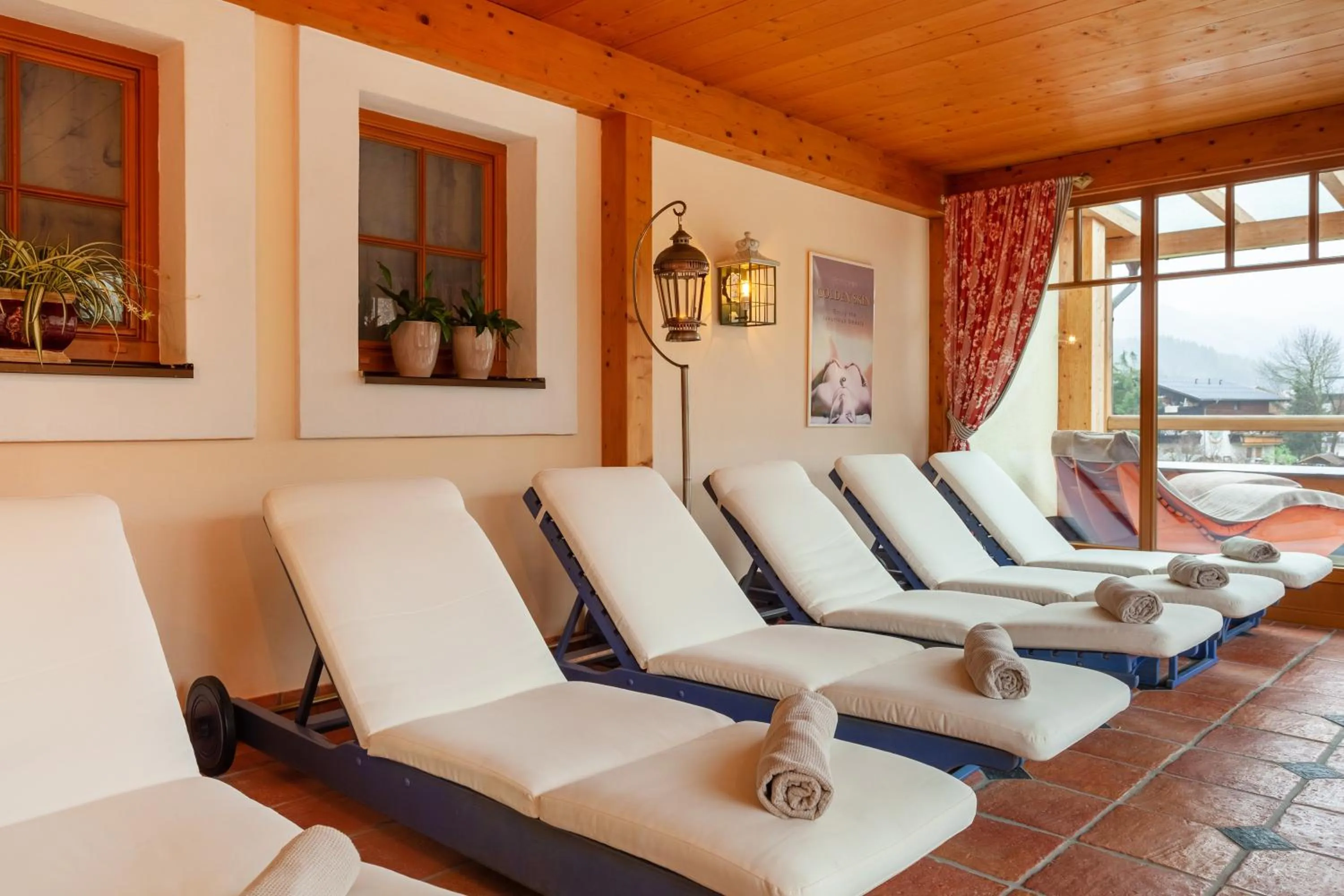 Spa and wellness centre/facilities in Das Traditionshotel Schwarzer Adler