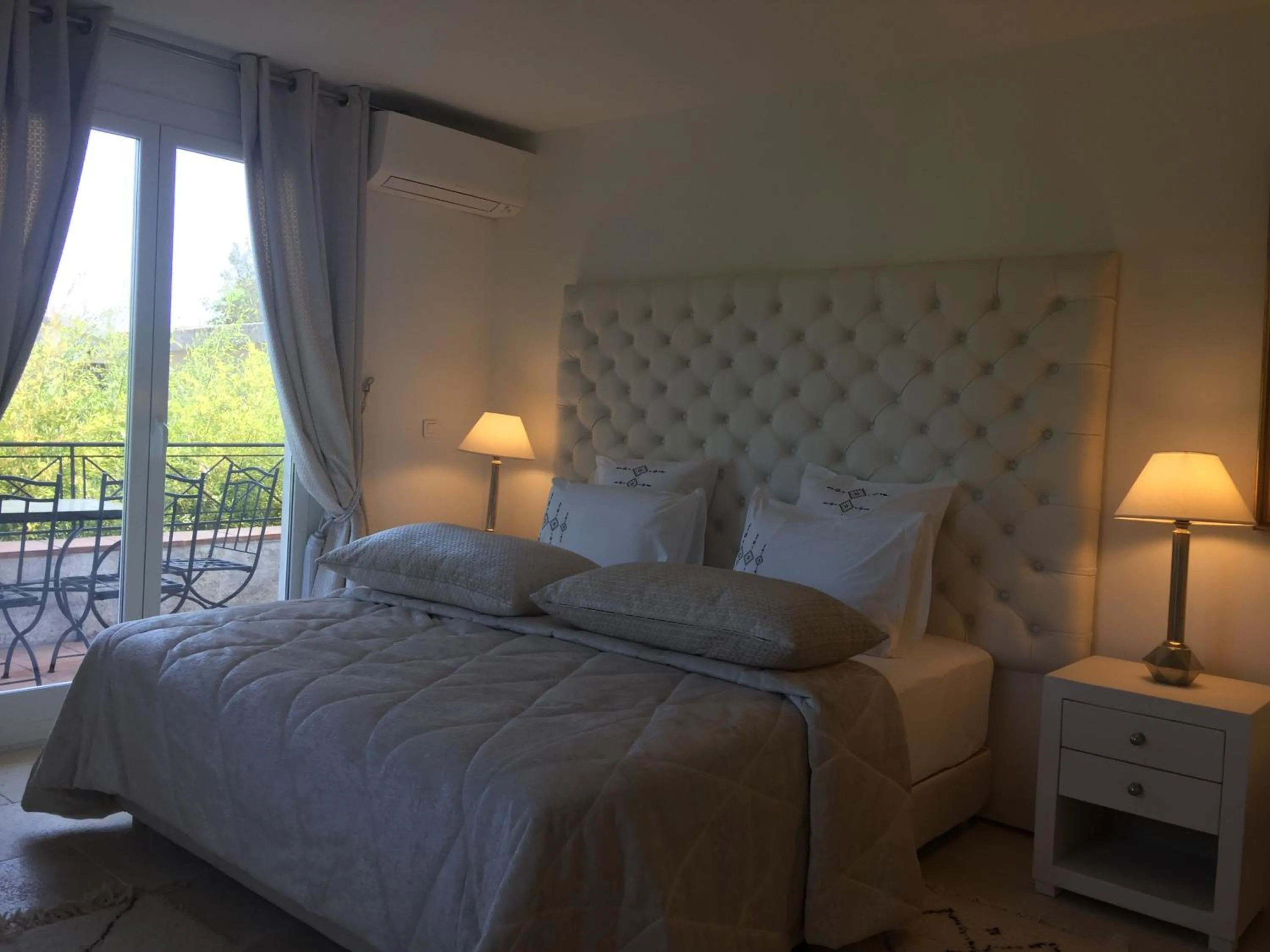 Bed in Villa Louise-Rose