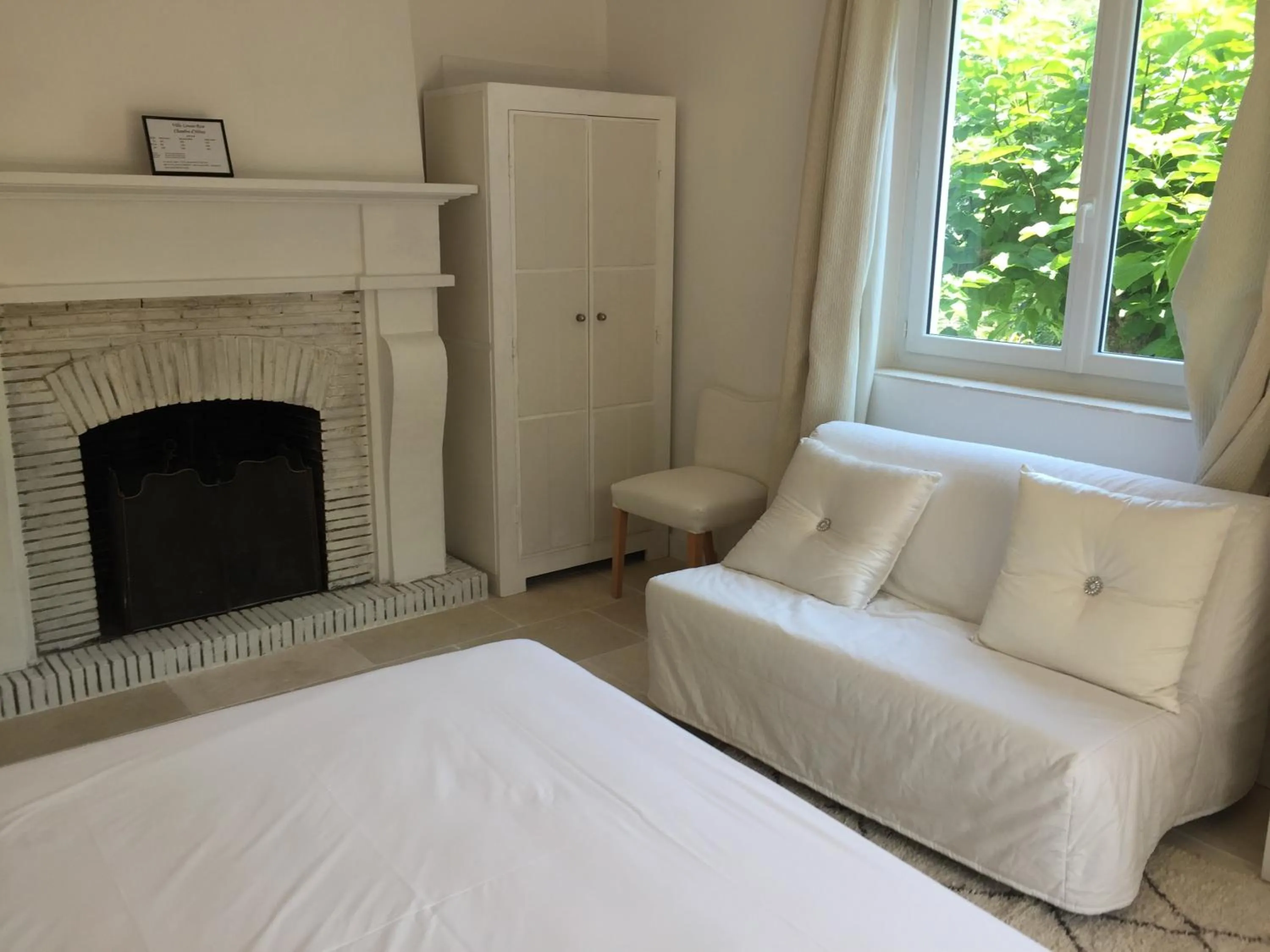 Photo of the whole room, Bed in Villa Louise-Rose