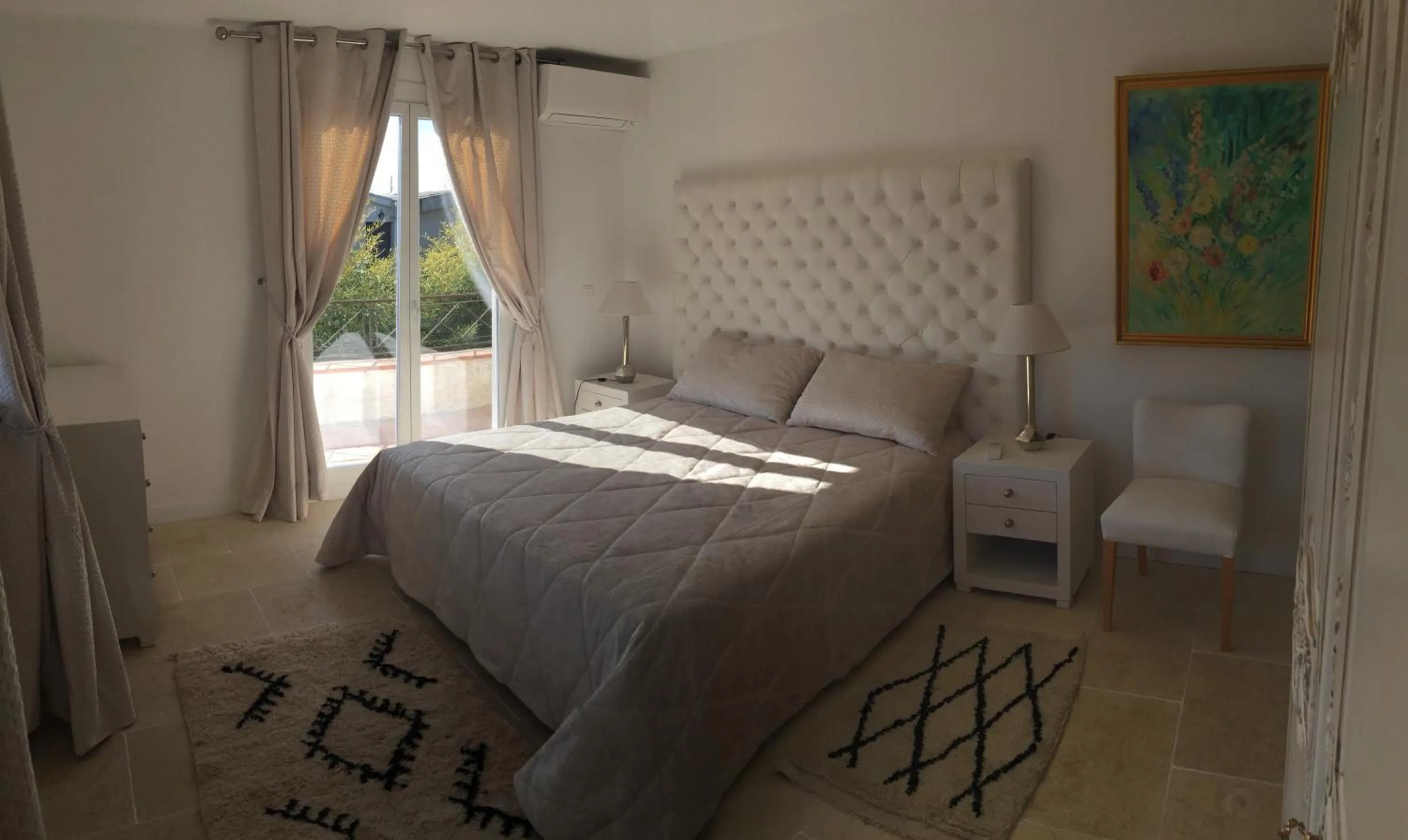 Bed in Villa Louise-Rose