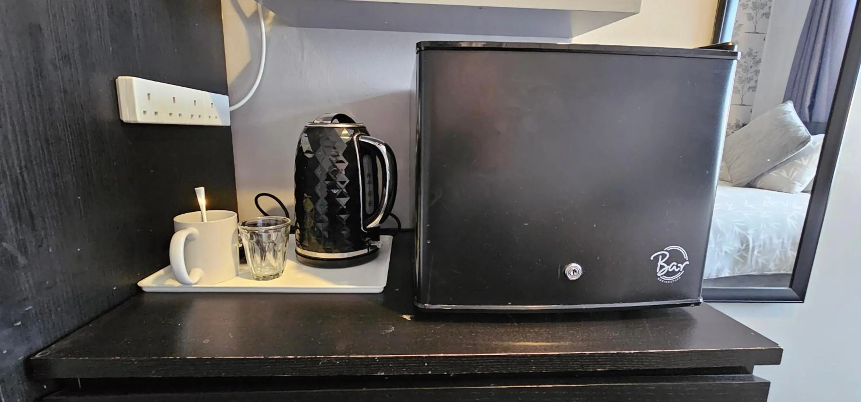 Coffee/tea facilities in The Roslyn Guest House