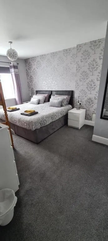 Bed in The Roslyn Guest House