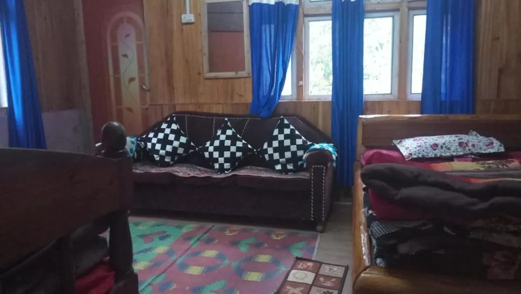 Sinkawli Homestay