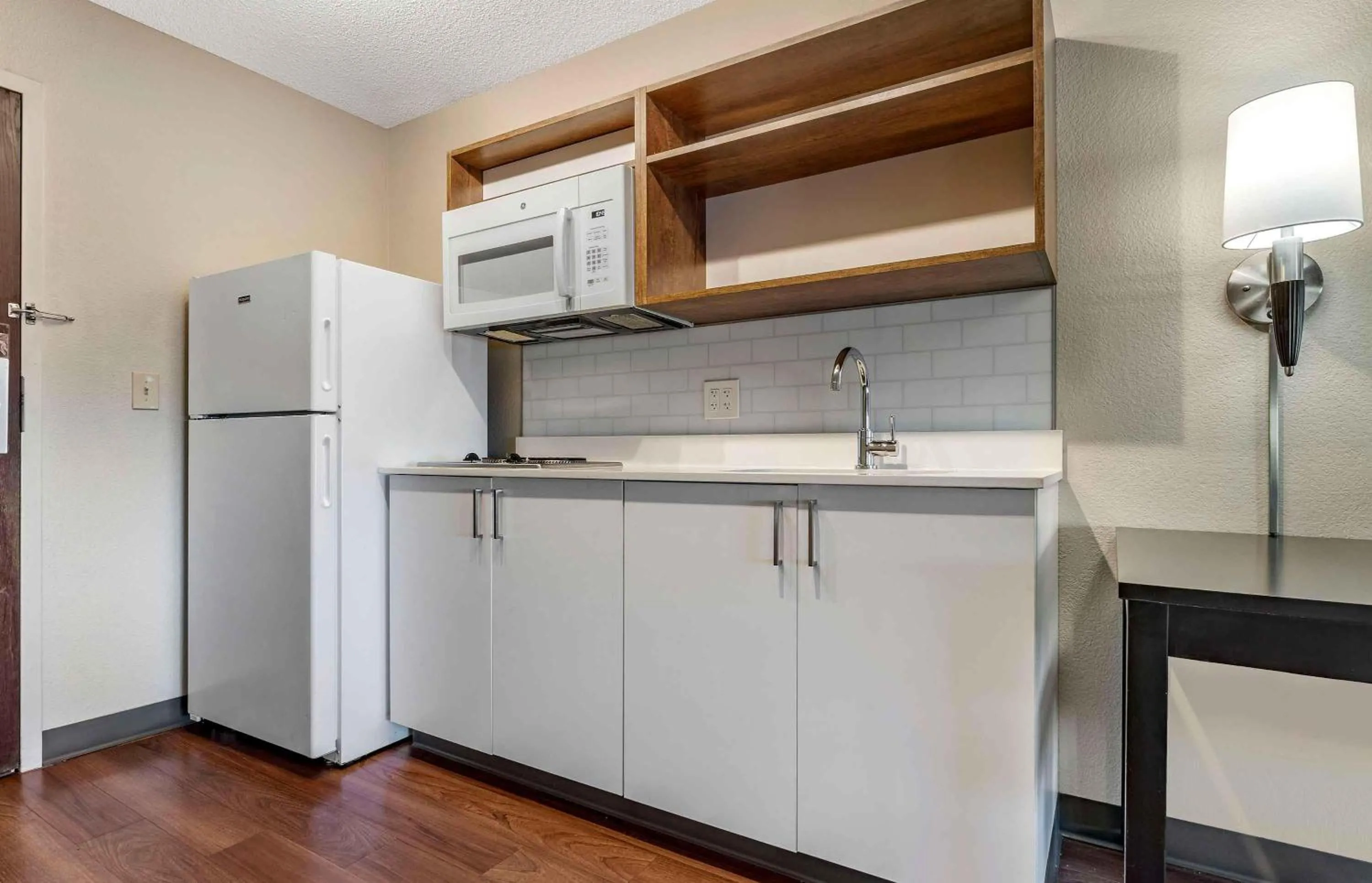 Kitchen or kitchenette in Extended Stay America Premier Suites - Oakland - Alameda
