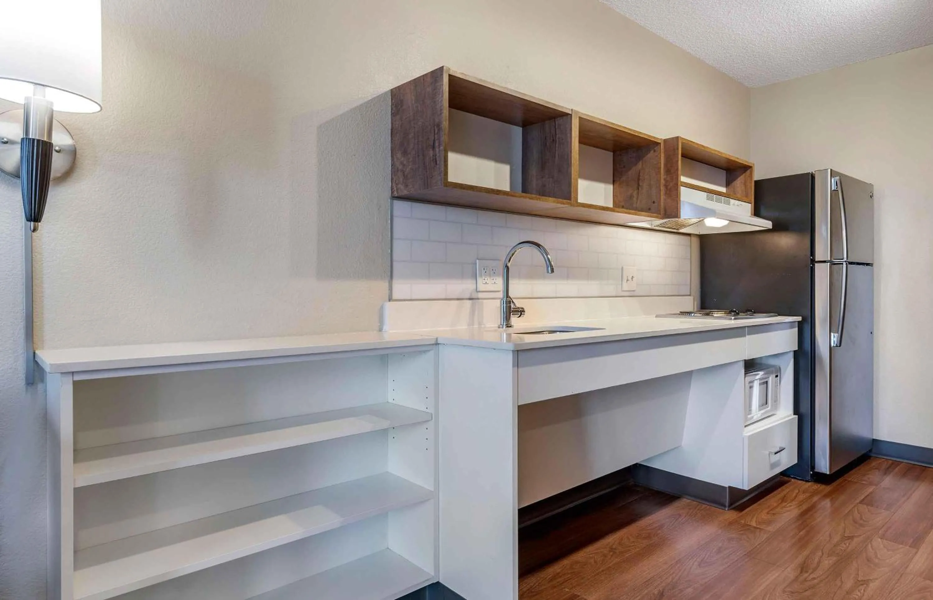 Kitchen or kitchenette in Extended Stay America Premier Suites - Oakland - Alameda