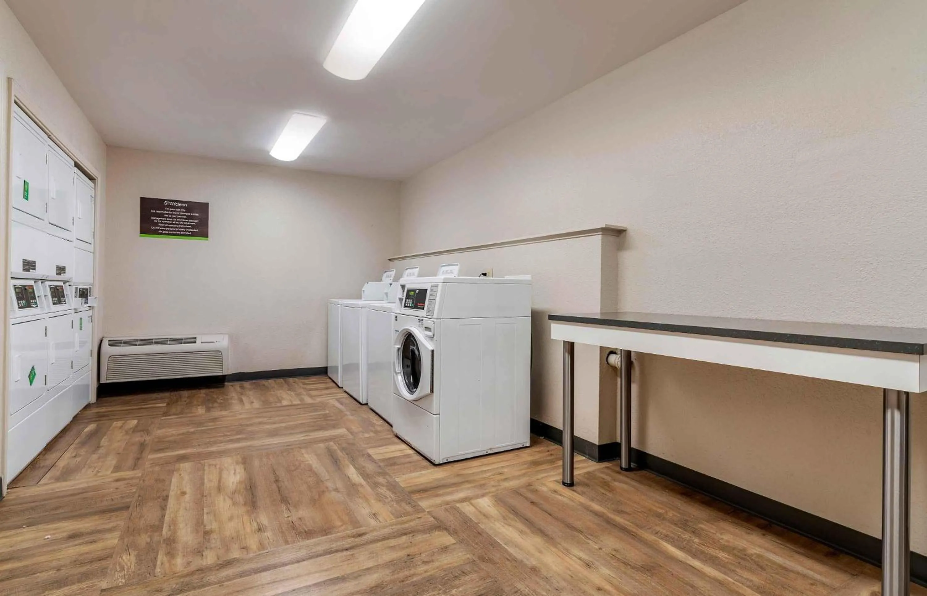 Property building in Extended Stay America Premier Suites - Oakland - Alameda