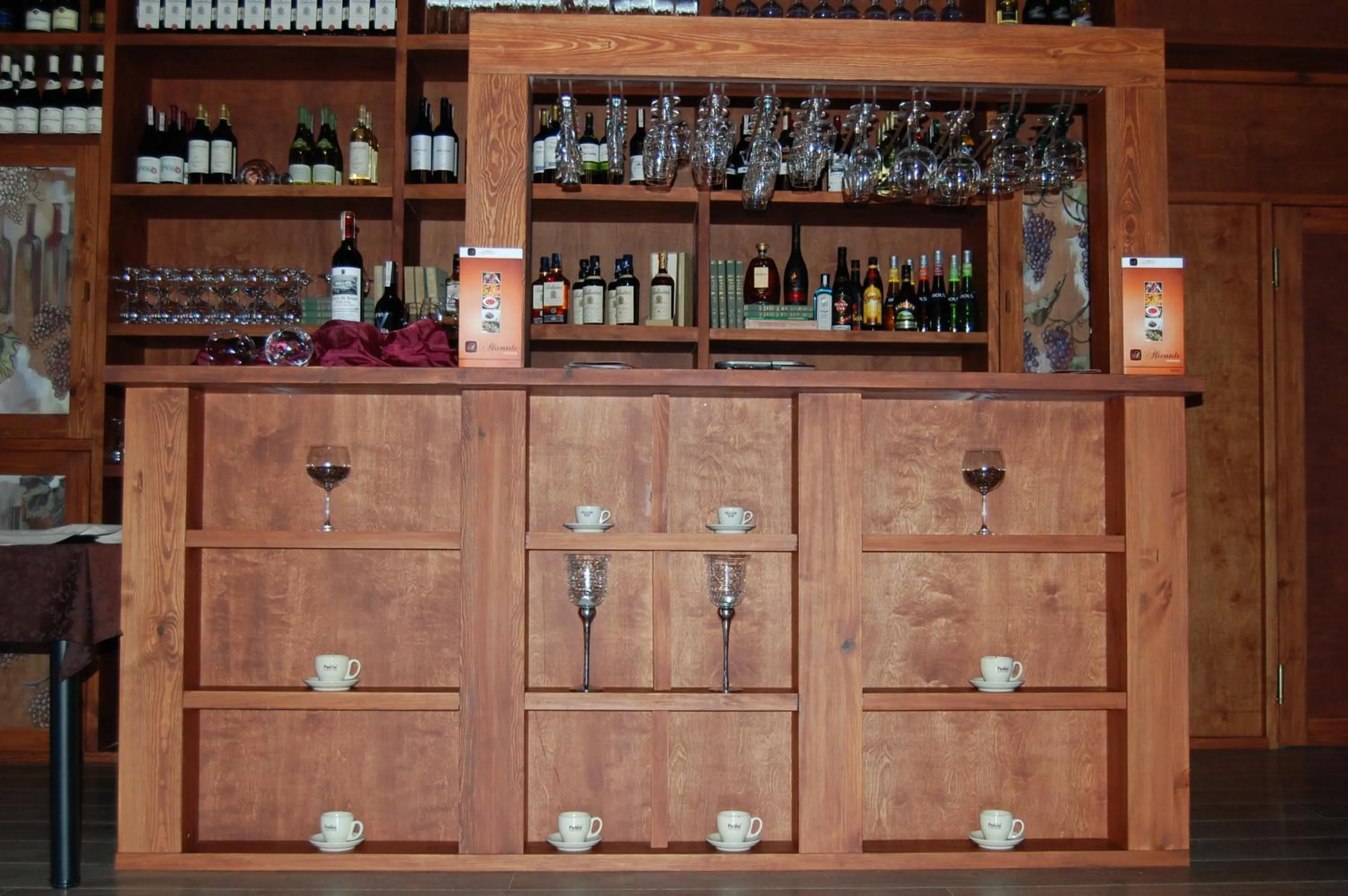 Alcoholic drinks in Hotel Altamira