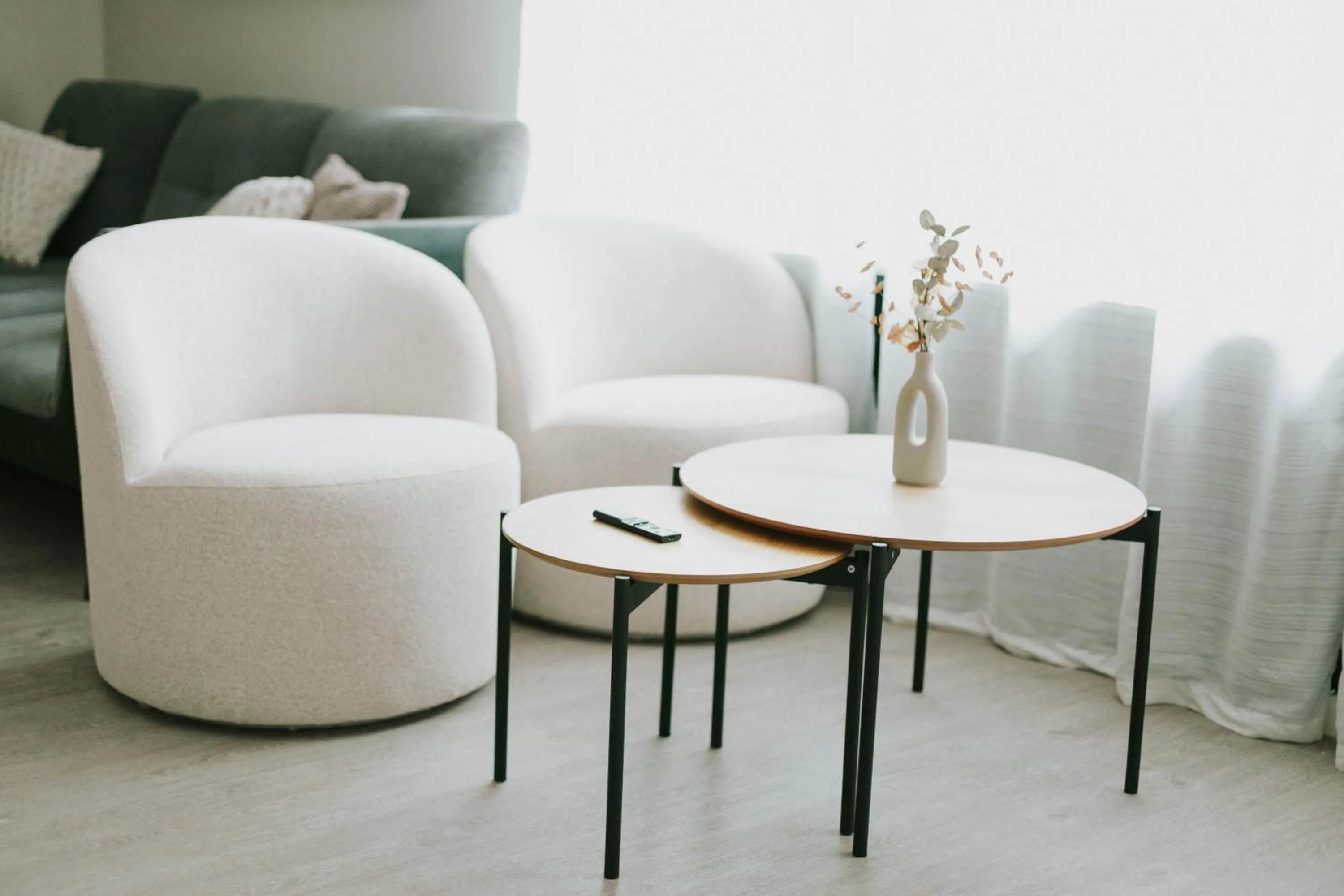 Living room in Hotel Schneider-Hof self check-in kostenlos Parken nähe Golfplatz und Vitasol